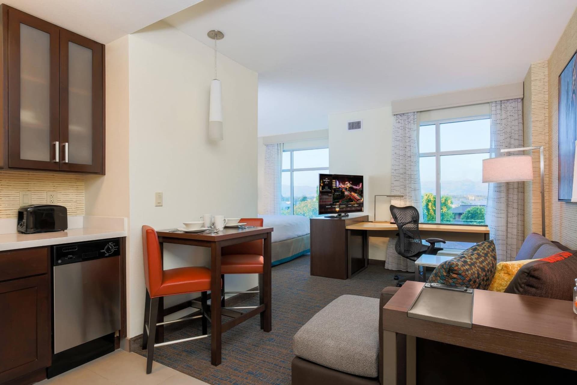 Residence Inn by Marriott San Jose Airport gallery photo in San Jose, CA — image 14