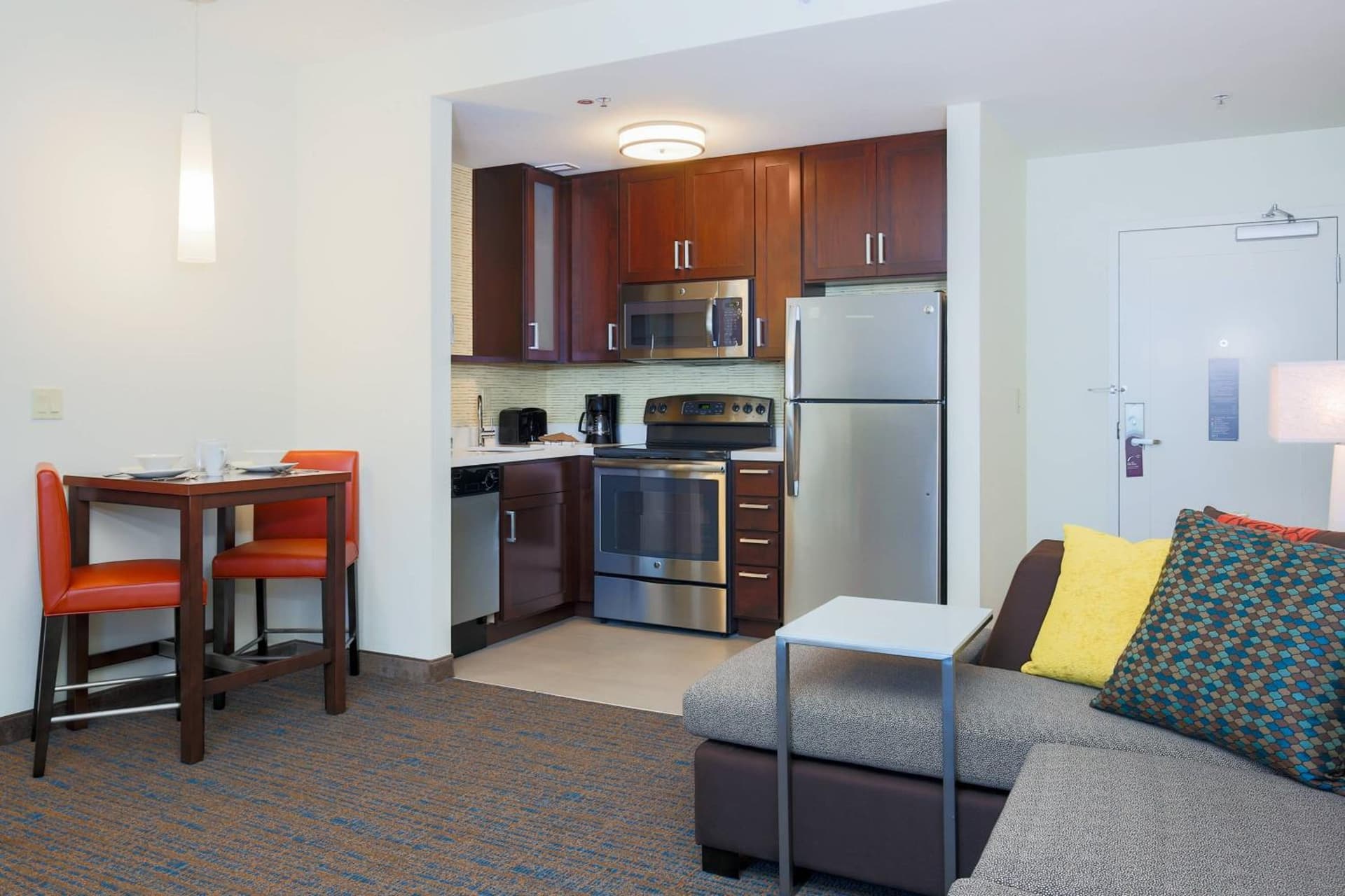 Residence Inn by Marriott San Jose Airport gallery photo in San Jose, CA — image 11