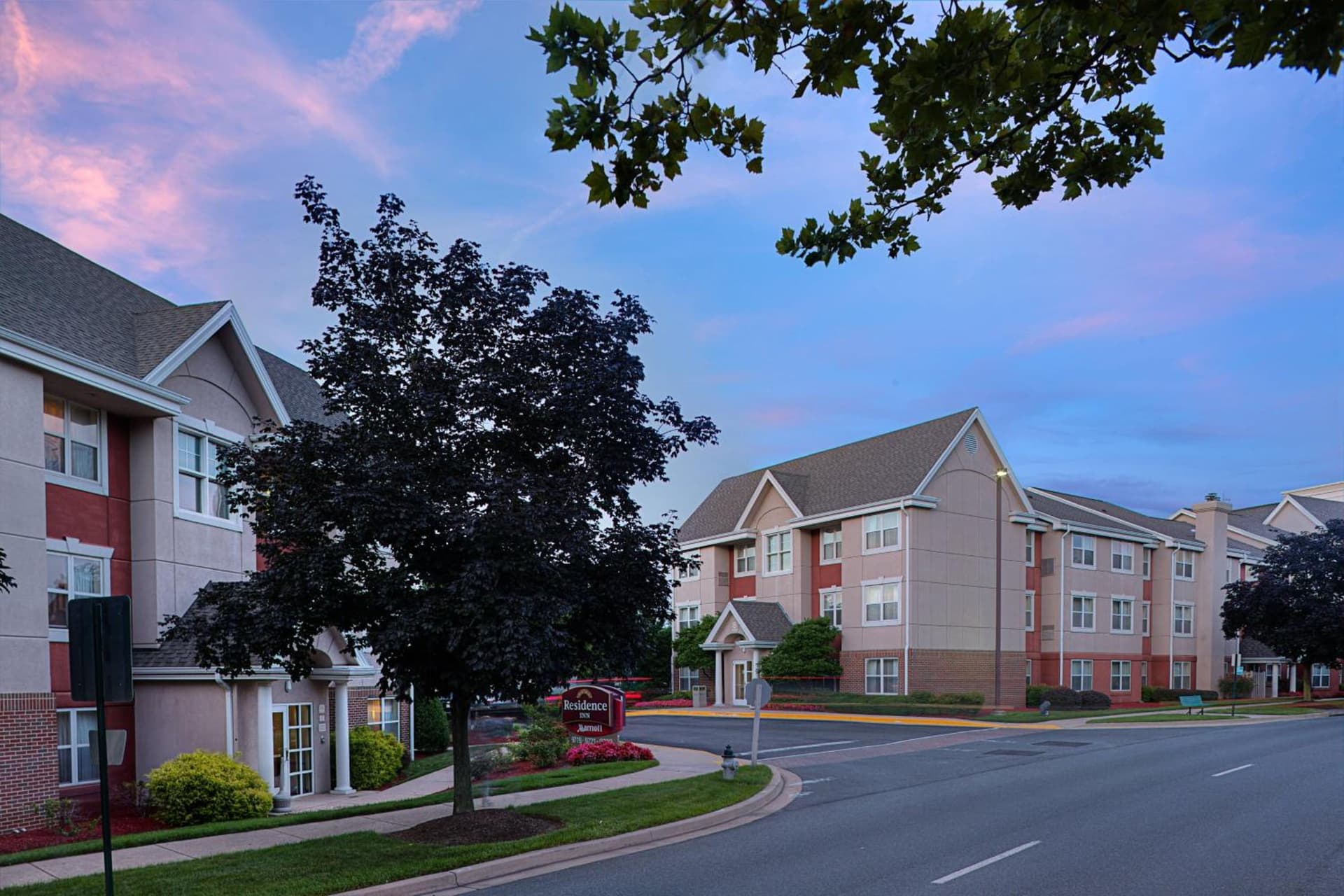 Residence Inn by Marriott Gaithersburg Washingtonian Center property views in Gaithersburg, MD — gallery photo 3