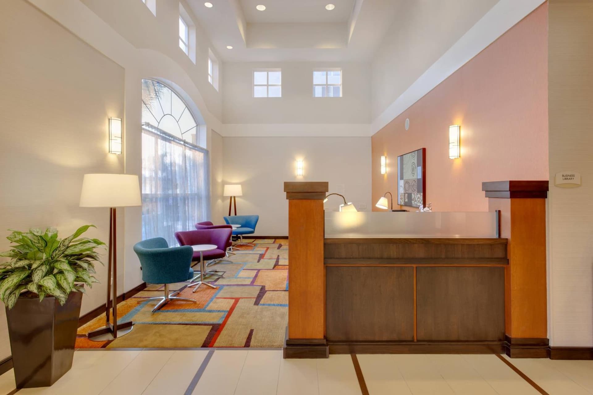 Fairfield Inn & Suites by Marriott San Francisco Airport interior in Millbrae, CA — gallery photo 2