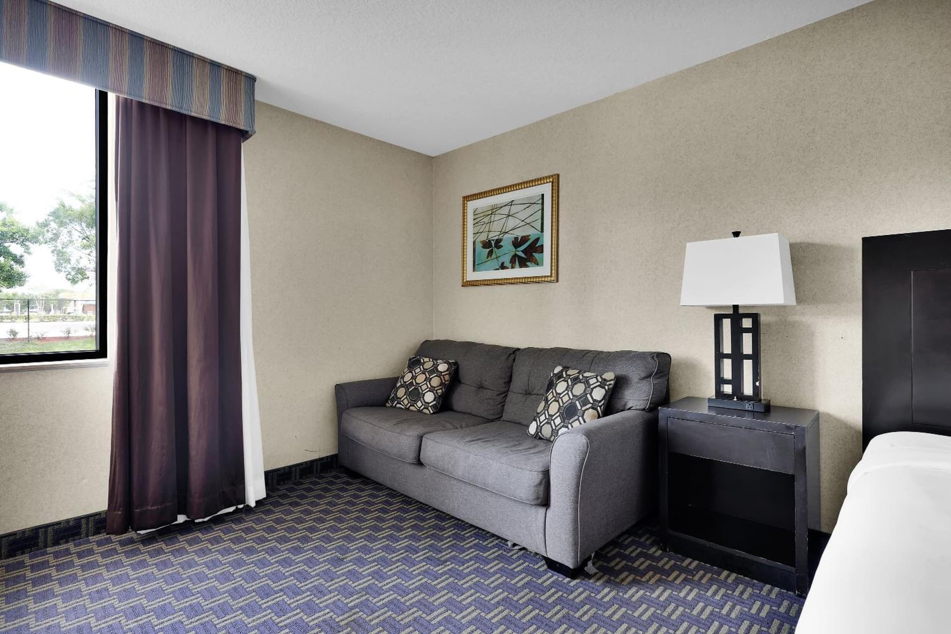 Ramada by Wyndham Jacksonville I-95 by Butler Blvd gallery photo in Jacksonville, FL — image 66