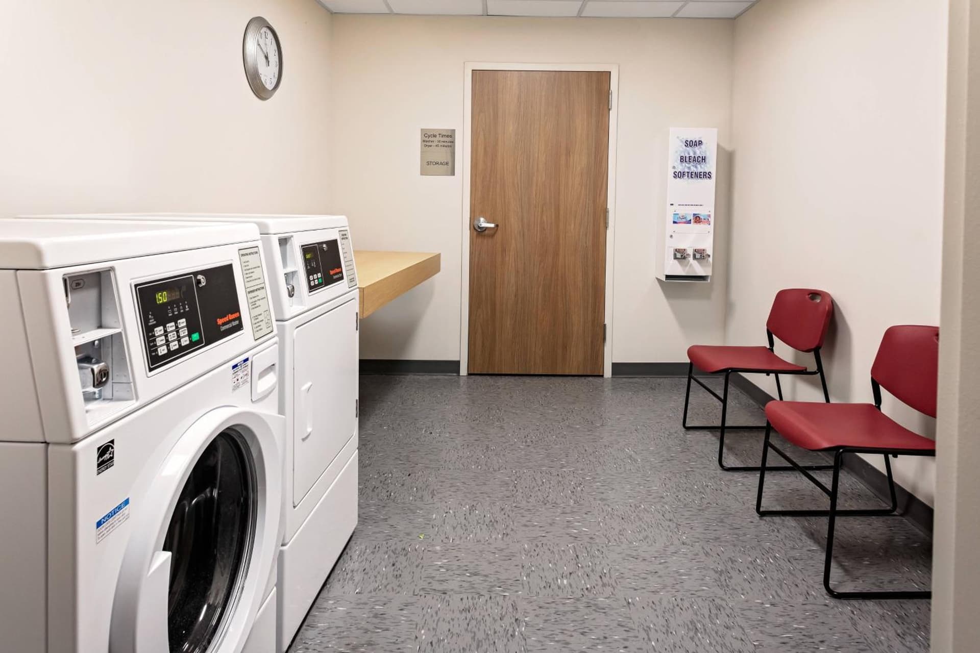 Fairfield by Marriott Port Clinton Waterfront gallery photo in Port Clinton, OH — image 11