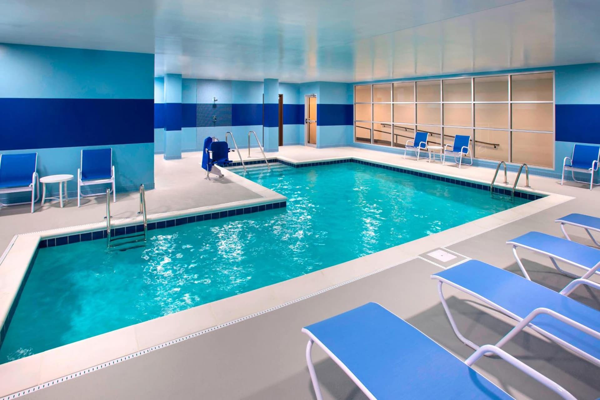 Four Points by Sheraton Charleston gallery photo in Charleston, WV — image 14