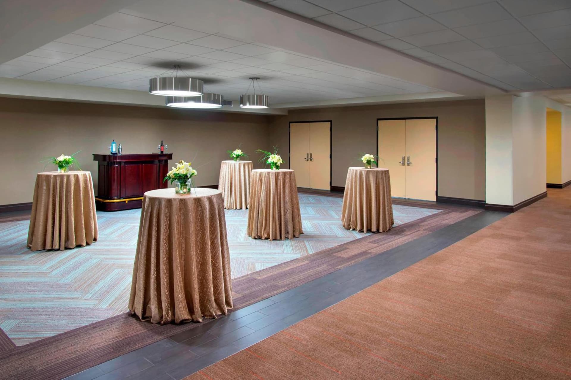 Four Points by Sheraton Charleston gallery photo in Charleston, WV — image 8