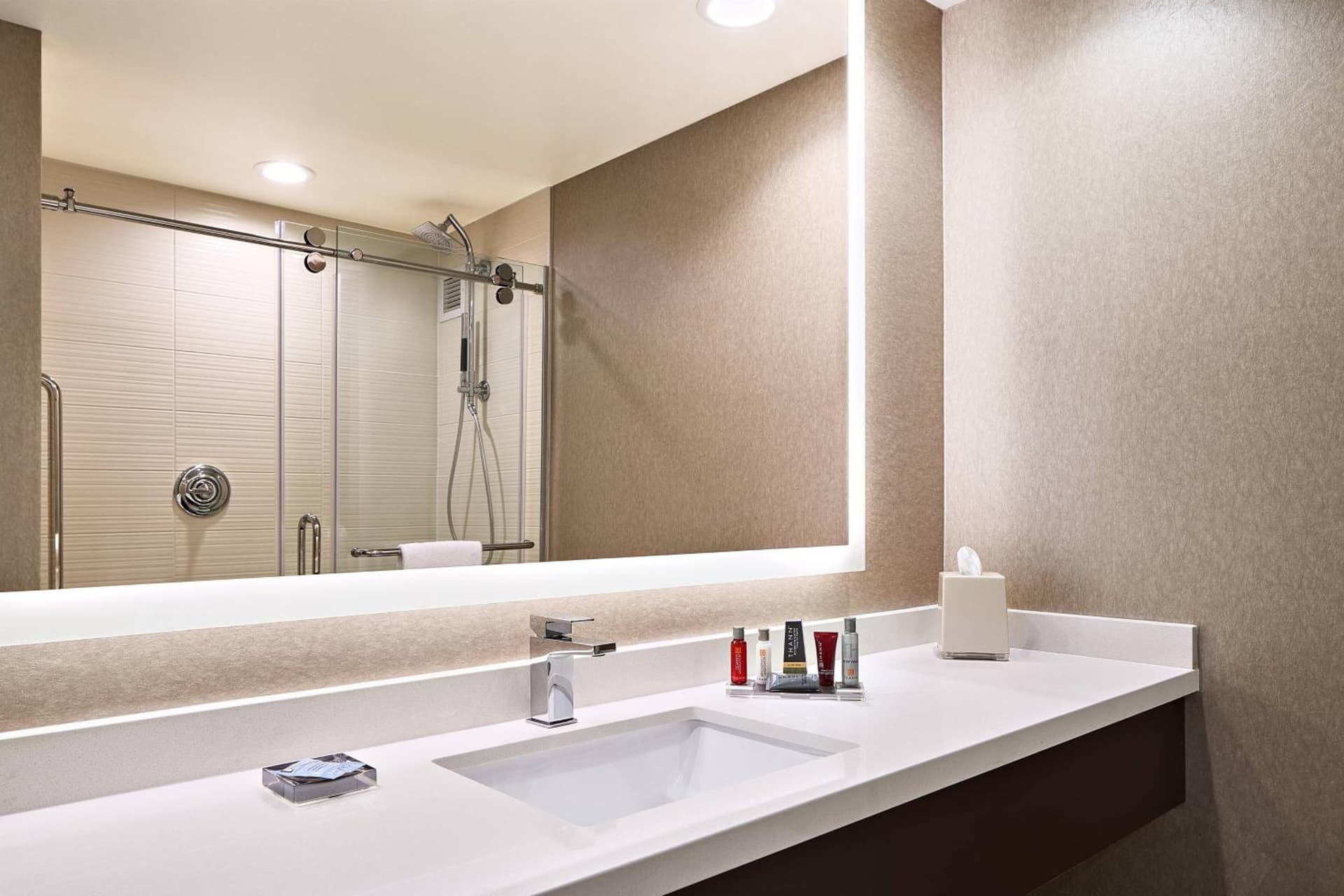 Cleveland Marriott East gallery photo in Warrensville Heights, OH — image 41