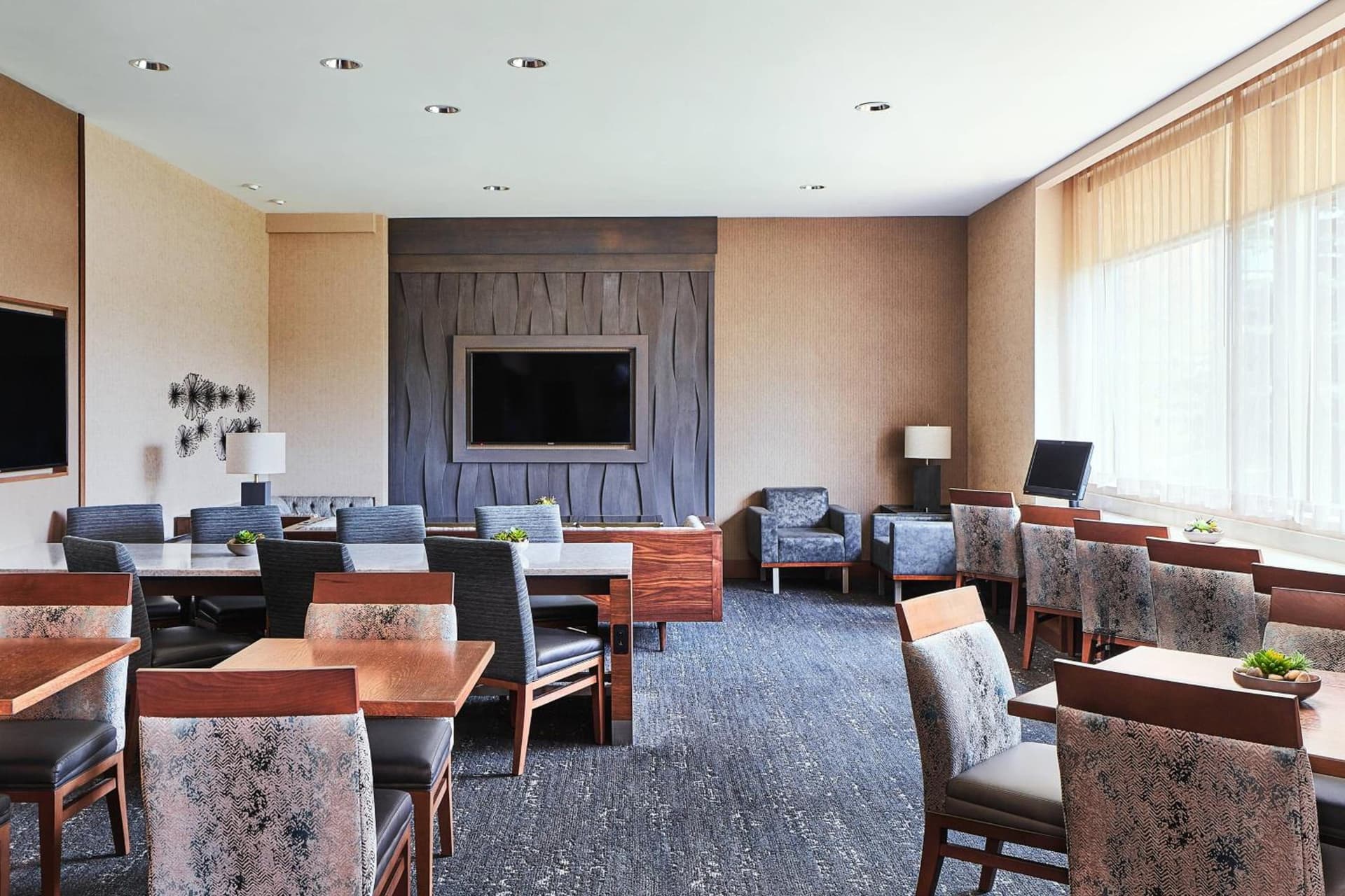 Cleveland Marriott East gallery photo in Warrensville Heights, OH — image 27