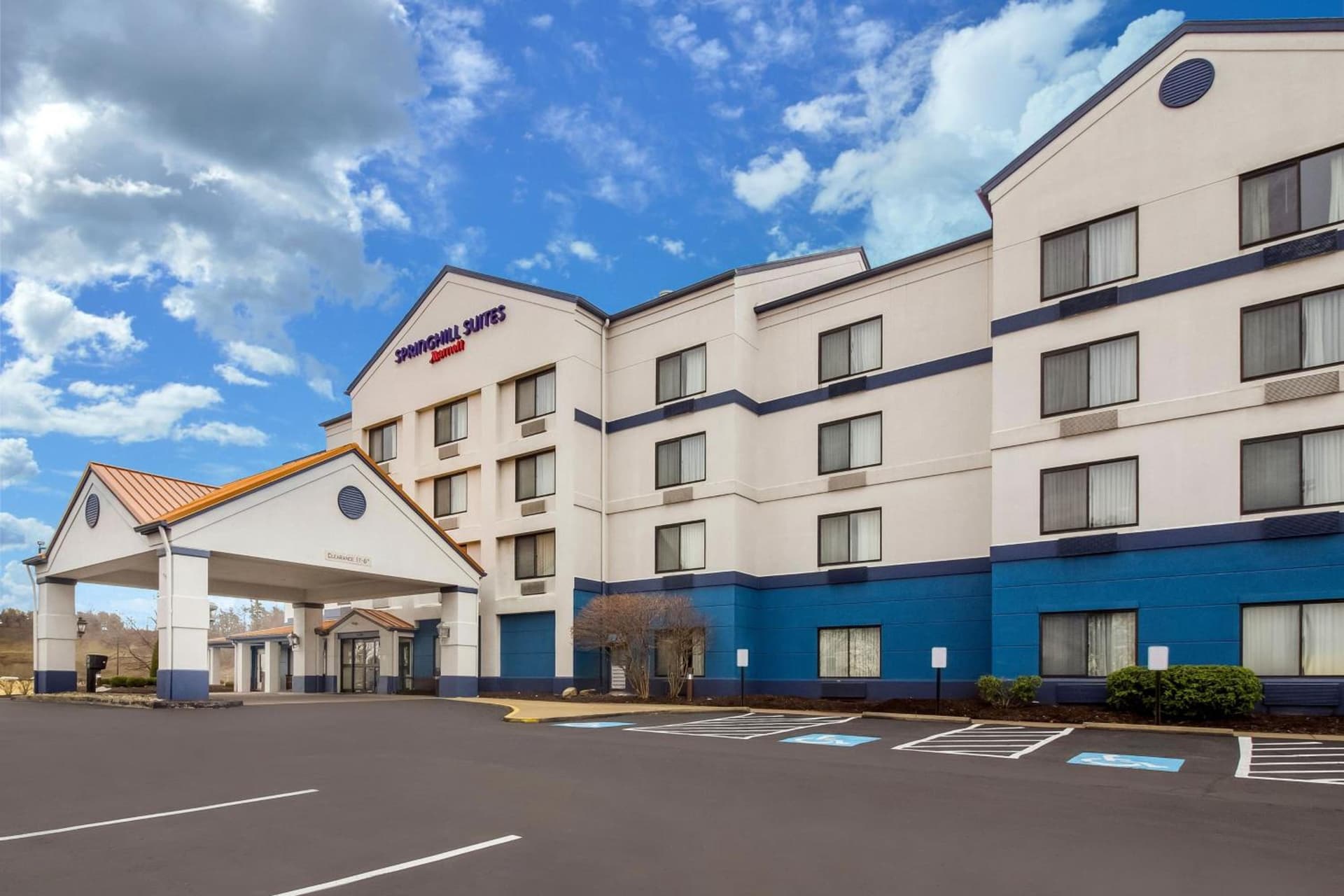 SpringHill Suites by Marriott Pittsburgh Washington interior in Washington, PA — gallery photo 2