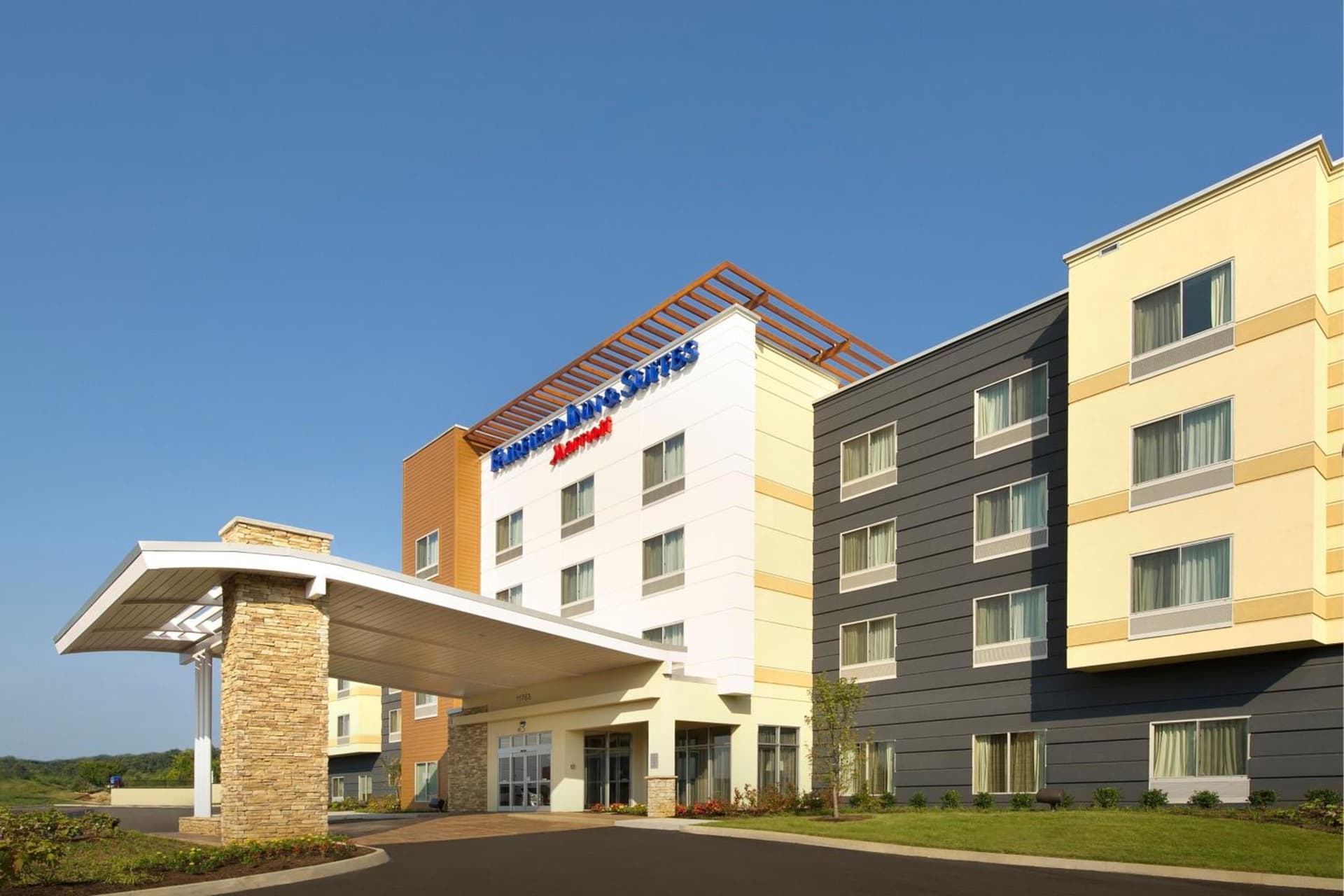 Fairfield by Marriott Inn & Suites Knoxville Turkey Creek interior in Knoxville, TN — gallery photo 2