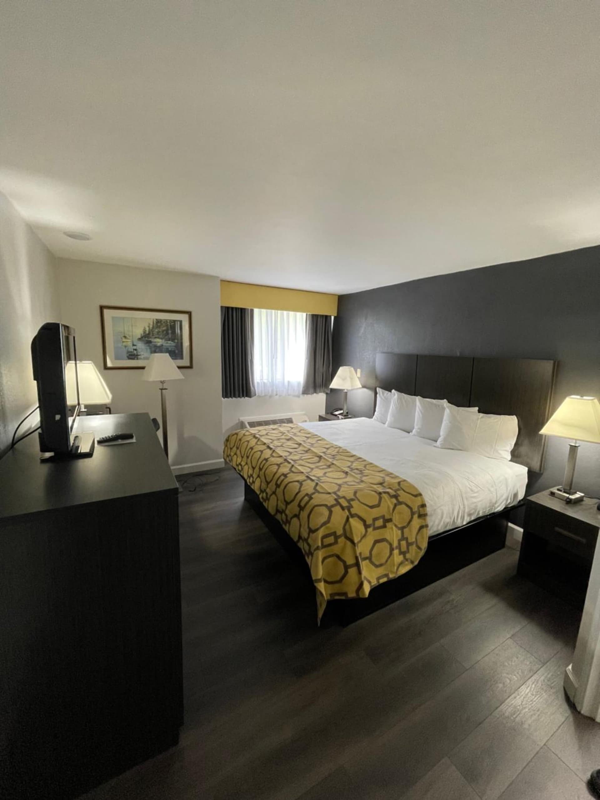 Baymont by Wyndham Branford/New Haven gallery photo in Branford, CT — image 39