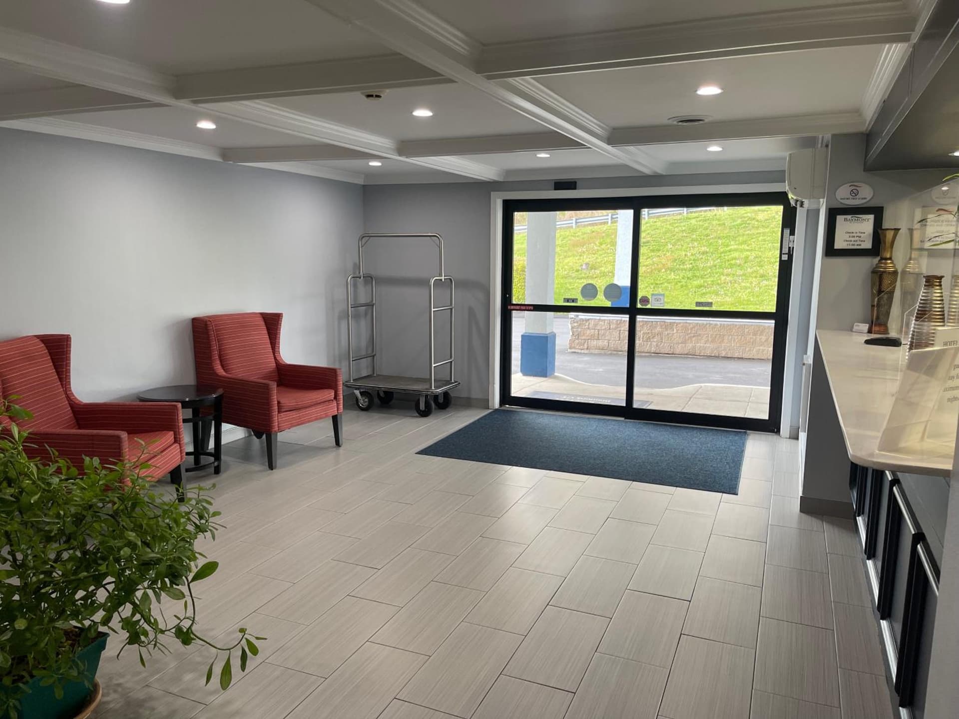 Baymont by Wyndham Branford/New Haven gallery photo in Branford, CT — image 36