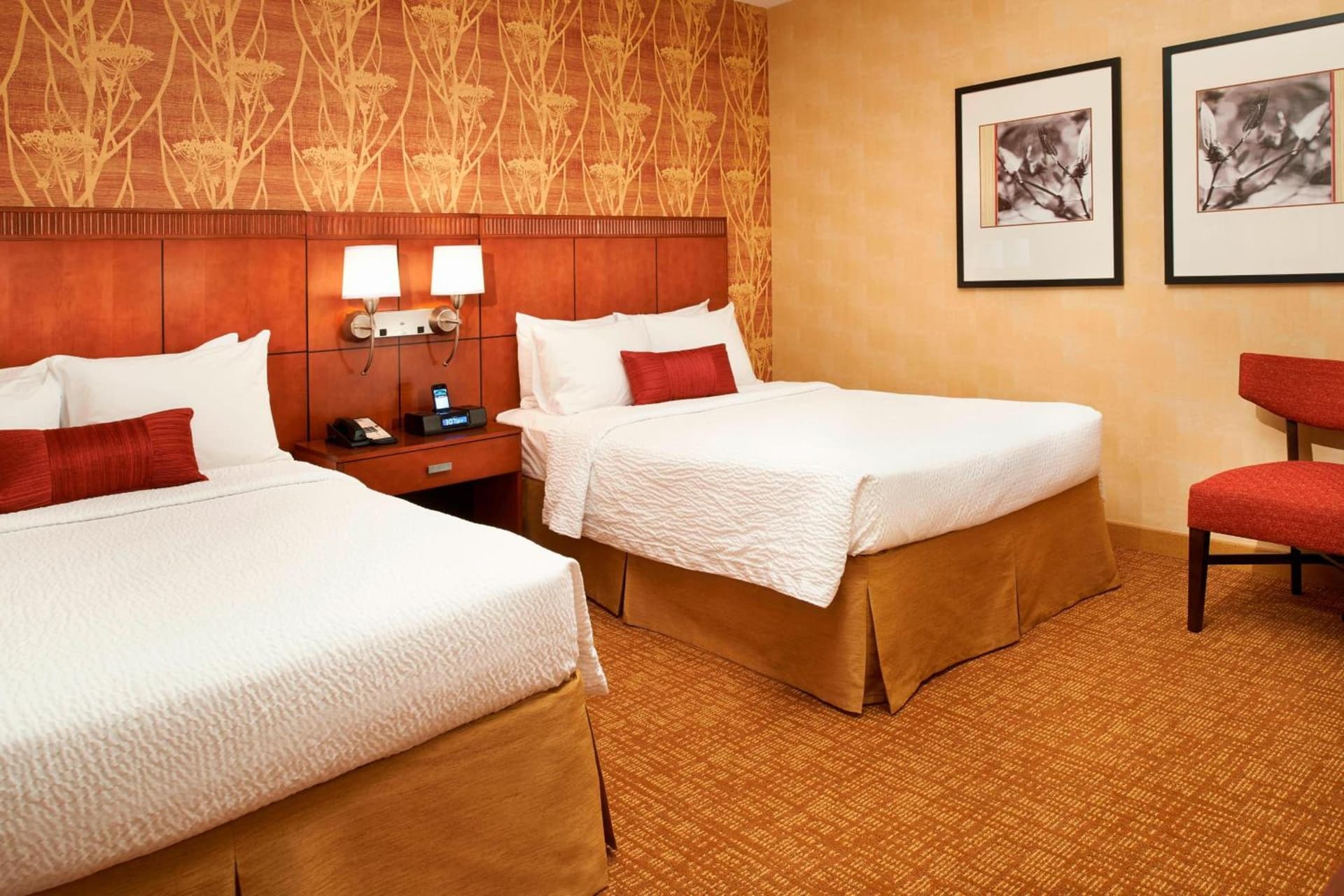Courtyard by Marriott Chicago Naperville gallery photo in Naperville, IL — image 6