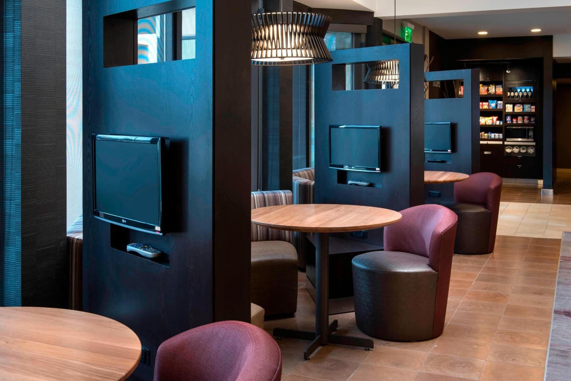 Courtyard by Marriott Chicago Naperville gallery photo in Naperville, IL — image 20
