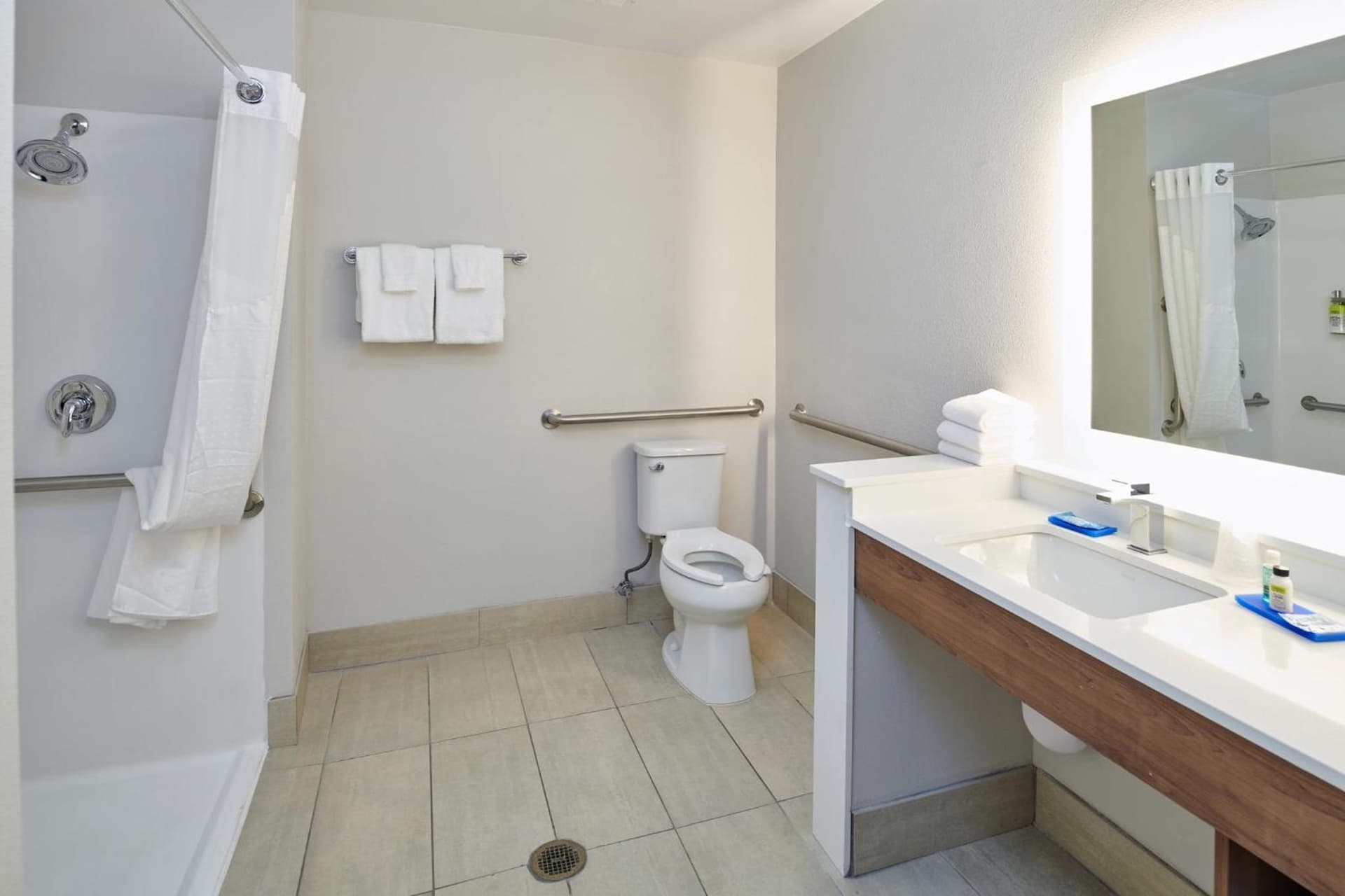 Holiday Inn Express & Suites El Paso - Sunland Park Area by IHG gallery photo in El Paso, TX — image 15