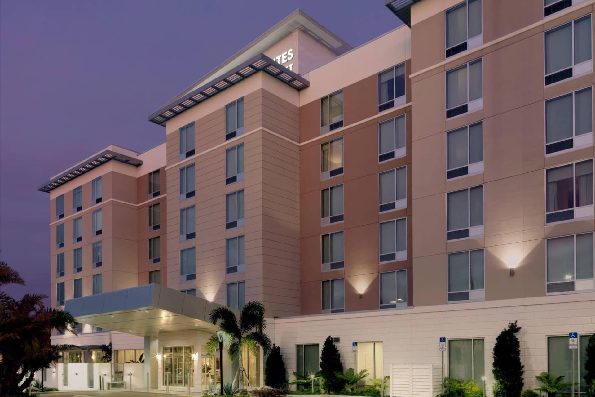 TownePlace Suites by Marriott Orlando Downtown property views in Orlando, FL — gallery photo 3