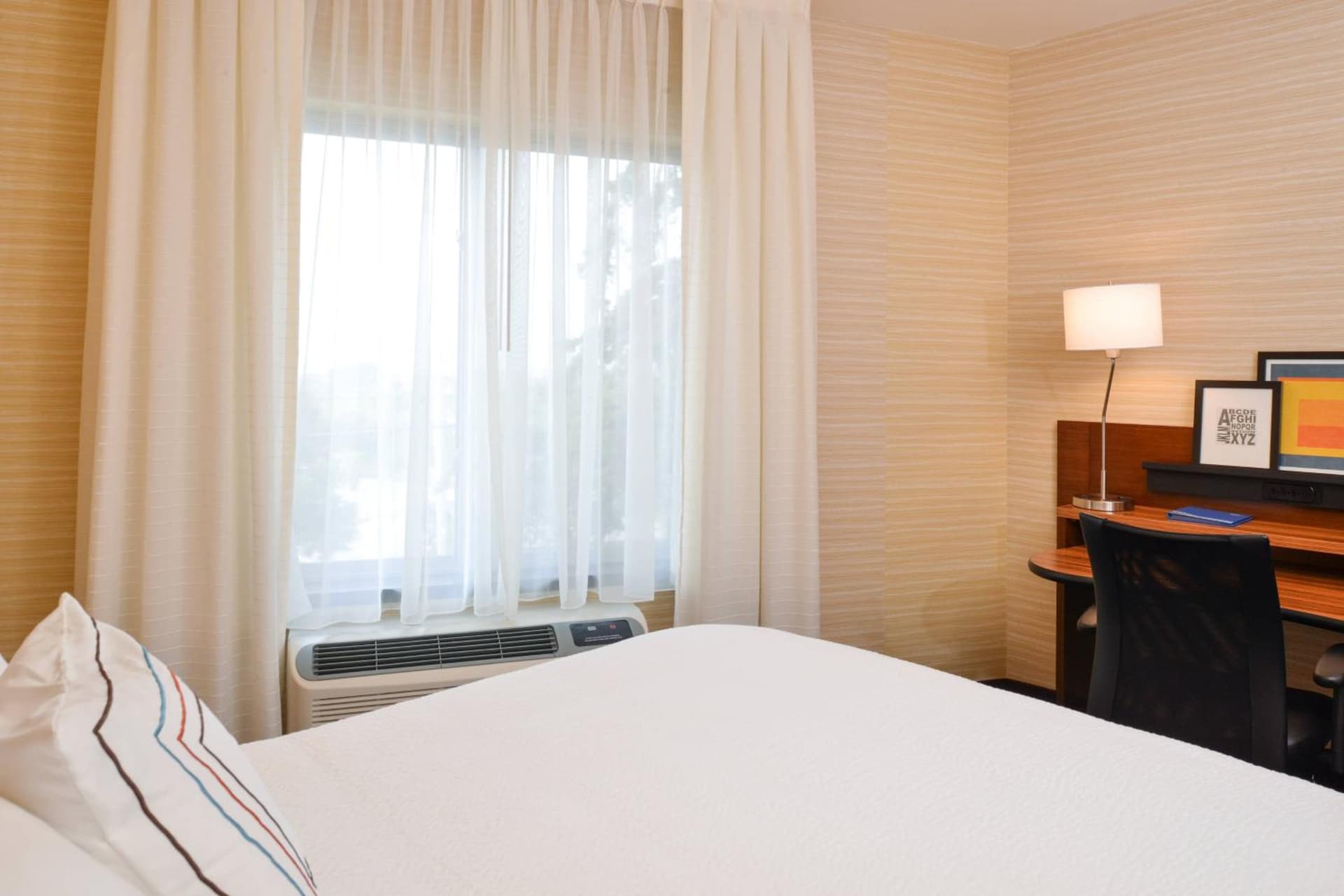 Fairfield Inn & Suites by Marriott Santa Cruz gallery photo in Santa Cruz, CA — image 10