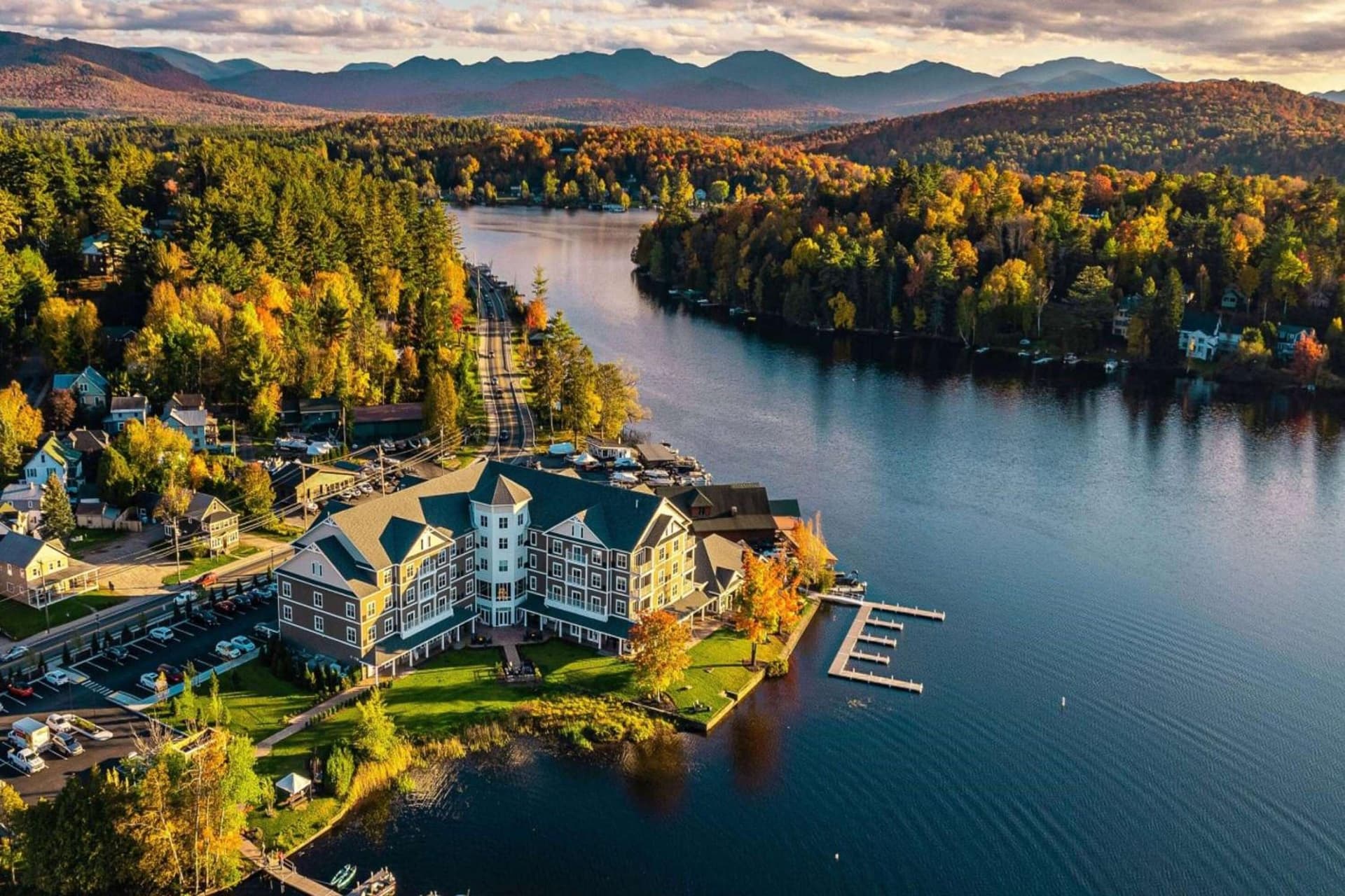 voco Saranac Lake NY - Waterfront by IHG property views in Saranac Lake, NY — gallery photo 3