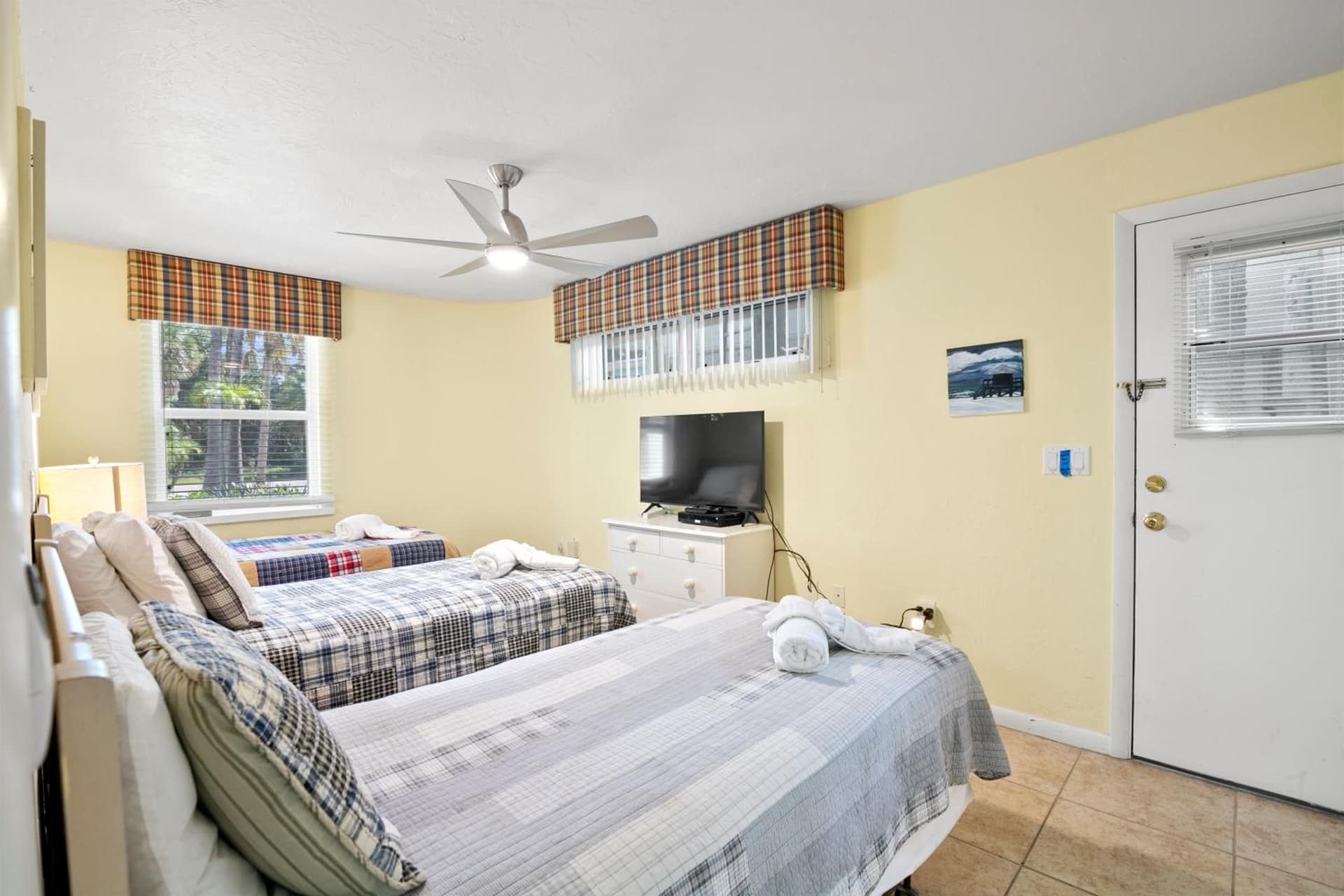 The Ringling Beach House gallery photo in Siesta Key, FL — image 109