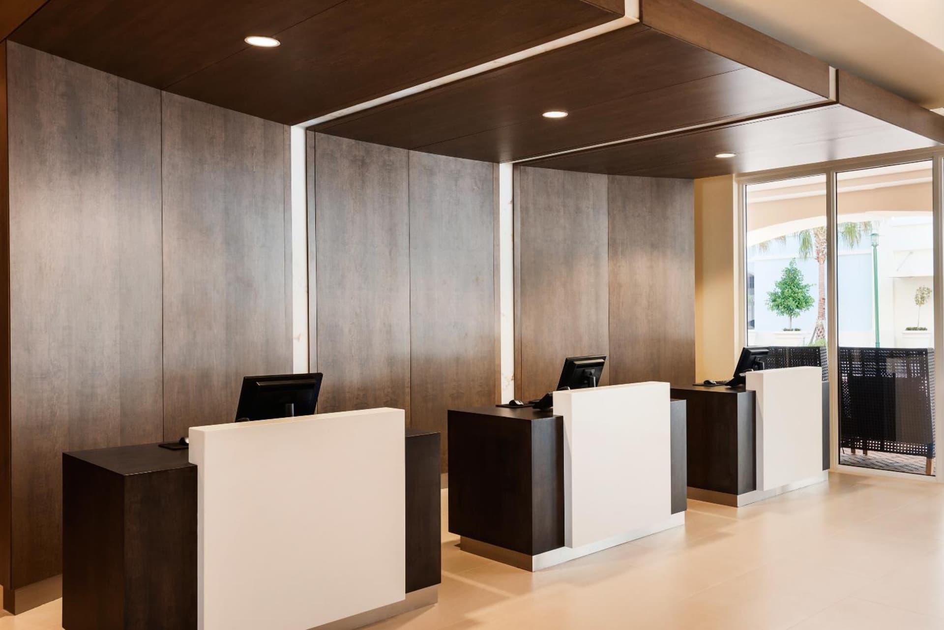 Wyndham Grand Jupiter at Harbourside Place gallery photo in Jupiter, FL — image 39