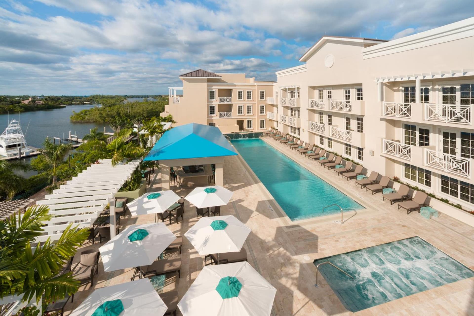 Wyndham Grand Jupiter at Harbourside Place gallery photo in Jupiter, FL — image 66