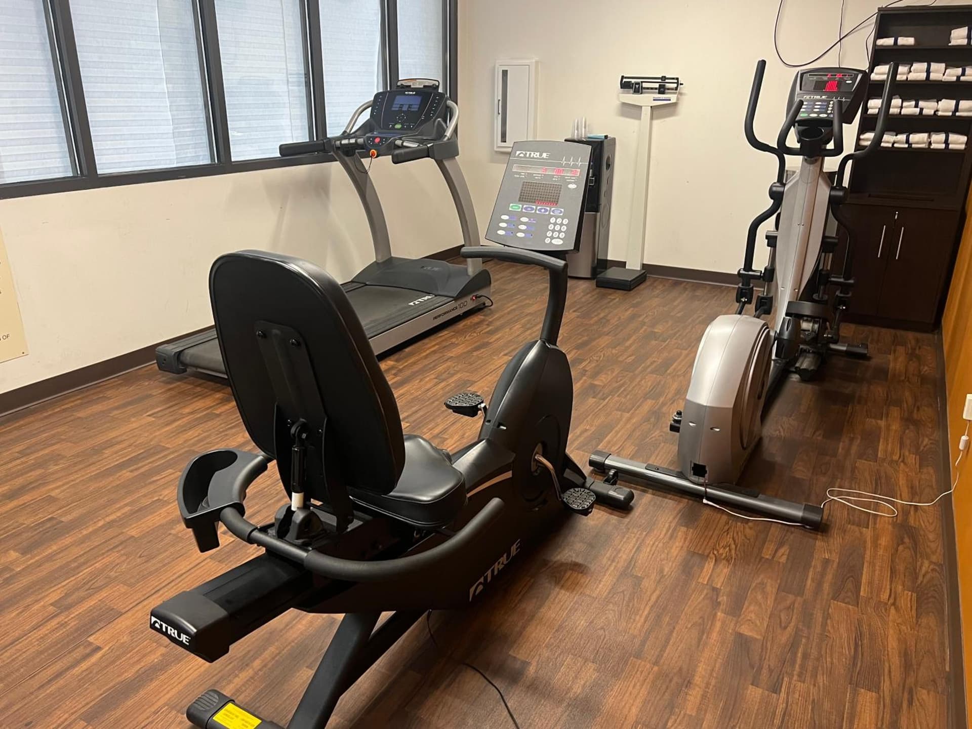Comfort Suites Twinsburg gallery photo in Twinsburg, OH — image 42
