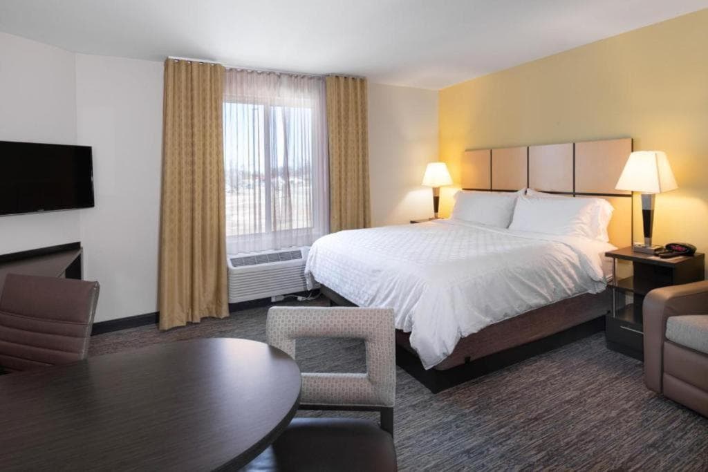 Candlewood Suites Enid by IHG interior in Enid, OK — gallery photo 2