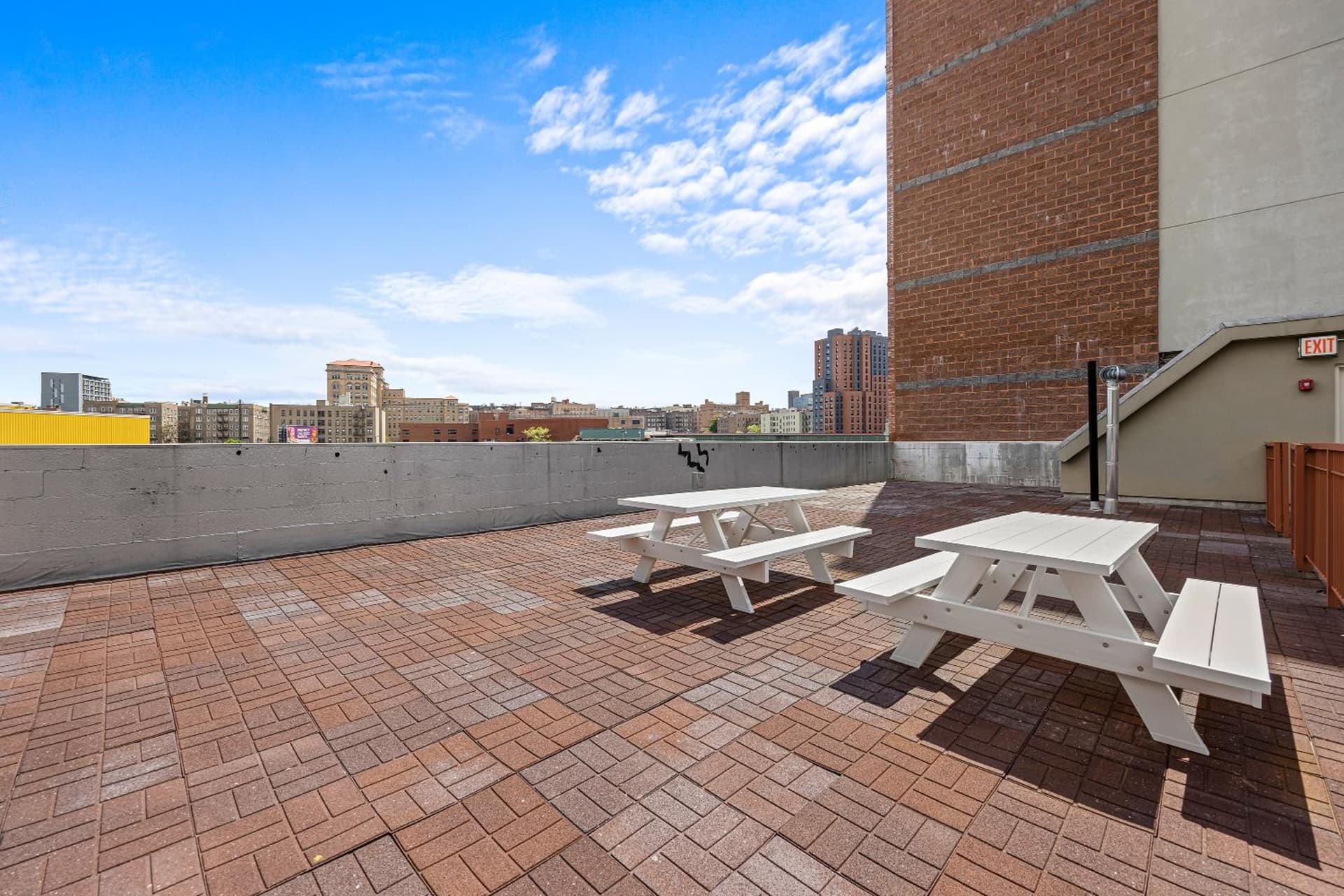 Highbridge Hotel gallery photo in Bronx, NY — image 30