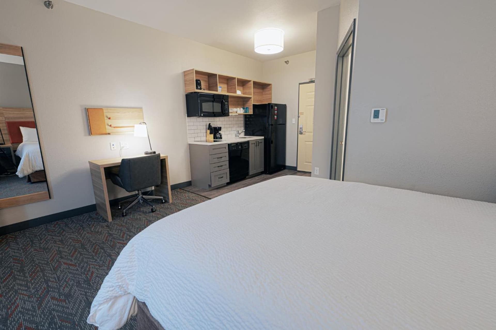 Candlewood Suites Merrillville by IHG gallery photo in Merrillville, IN — image 23
