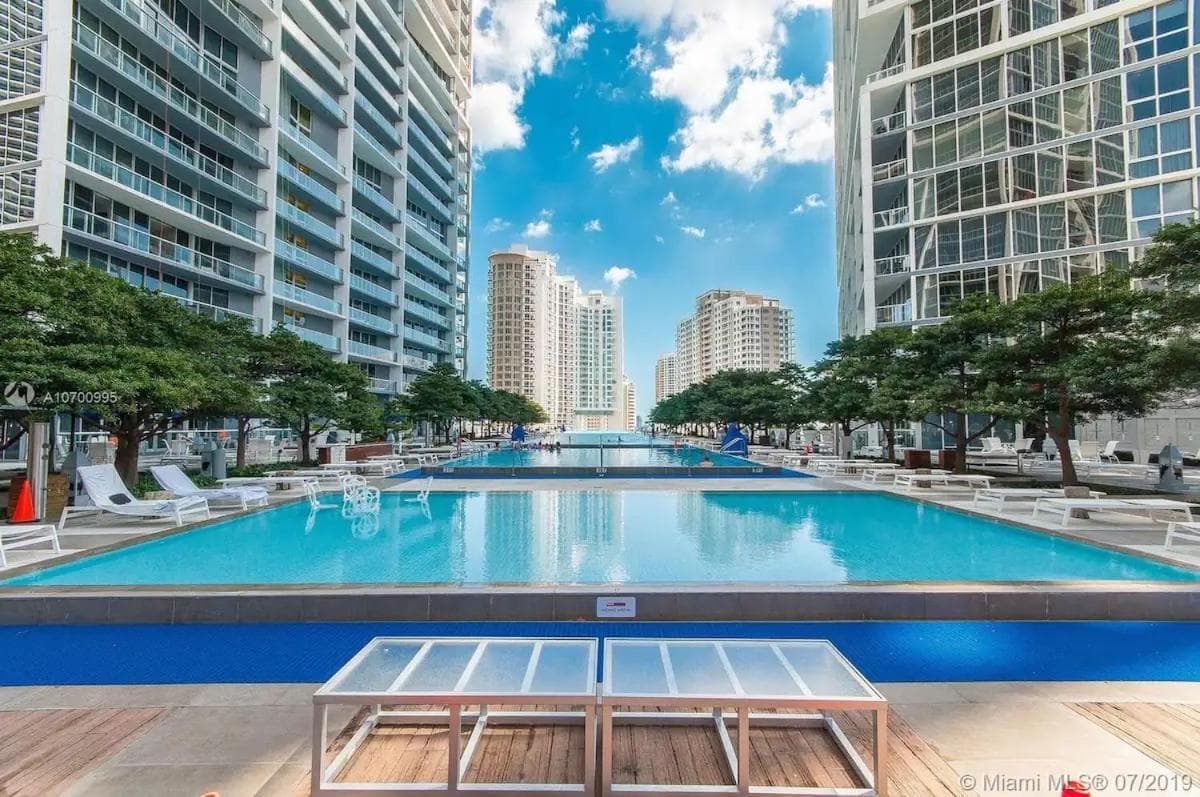 Icon Brickell W Residences interior in Miami, FL — gallery photo 2