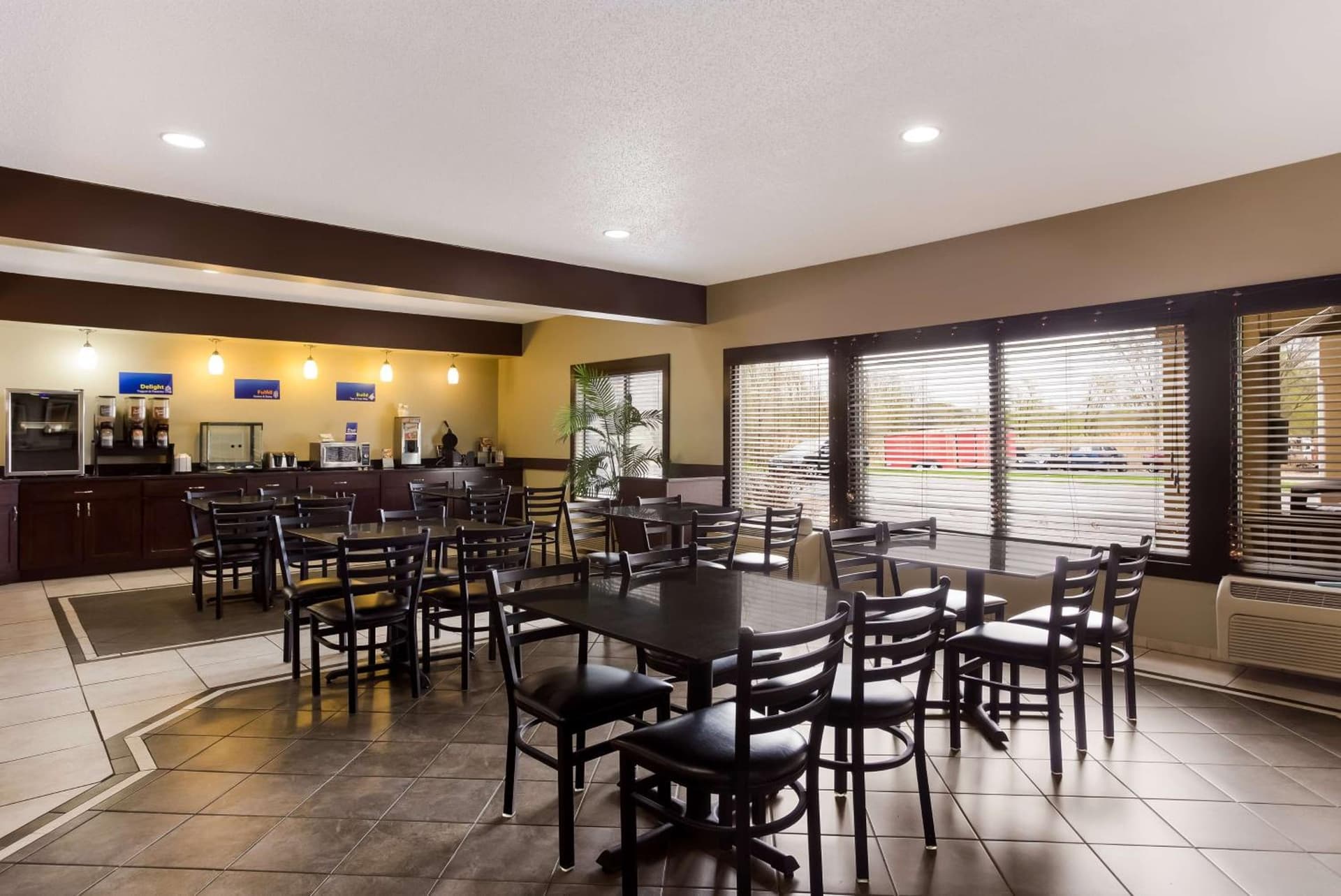 Best Western Crossroads Inn gallery photo in Schererville, IN — image 20