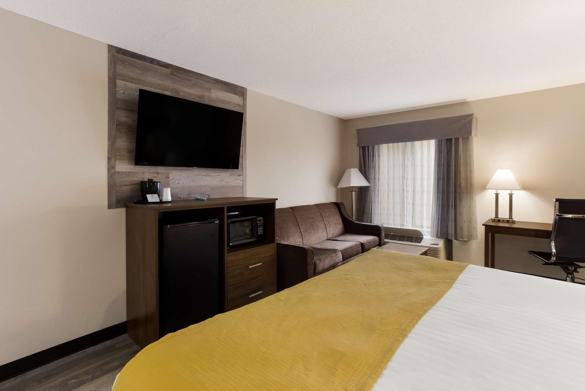 Best Western Crossroads Inn gallery photo in Schererville, IN — image 11