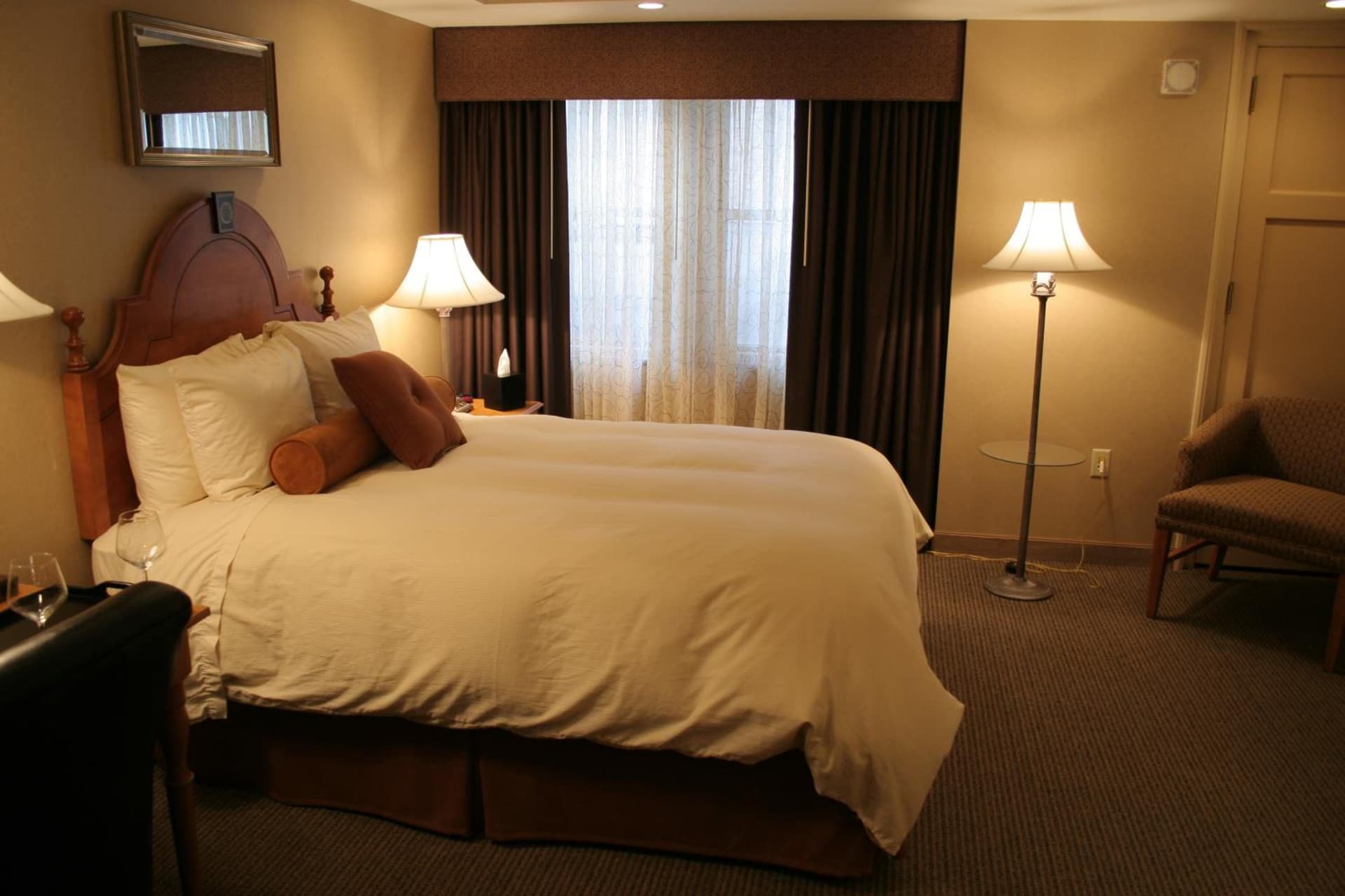 Ambassador Hotel Milwaukee, Trademark Collection by Wyndham gallery photo in Milwaukee, WI — image 11