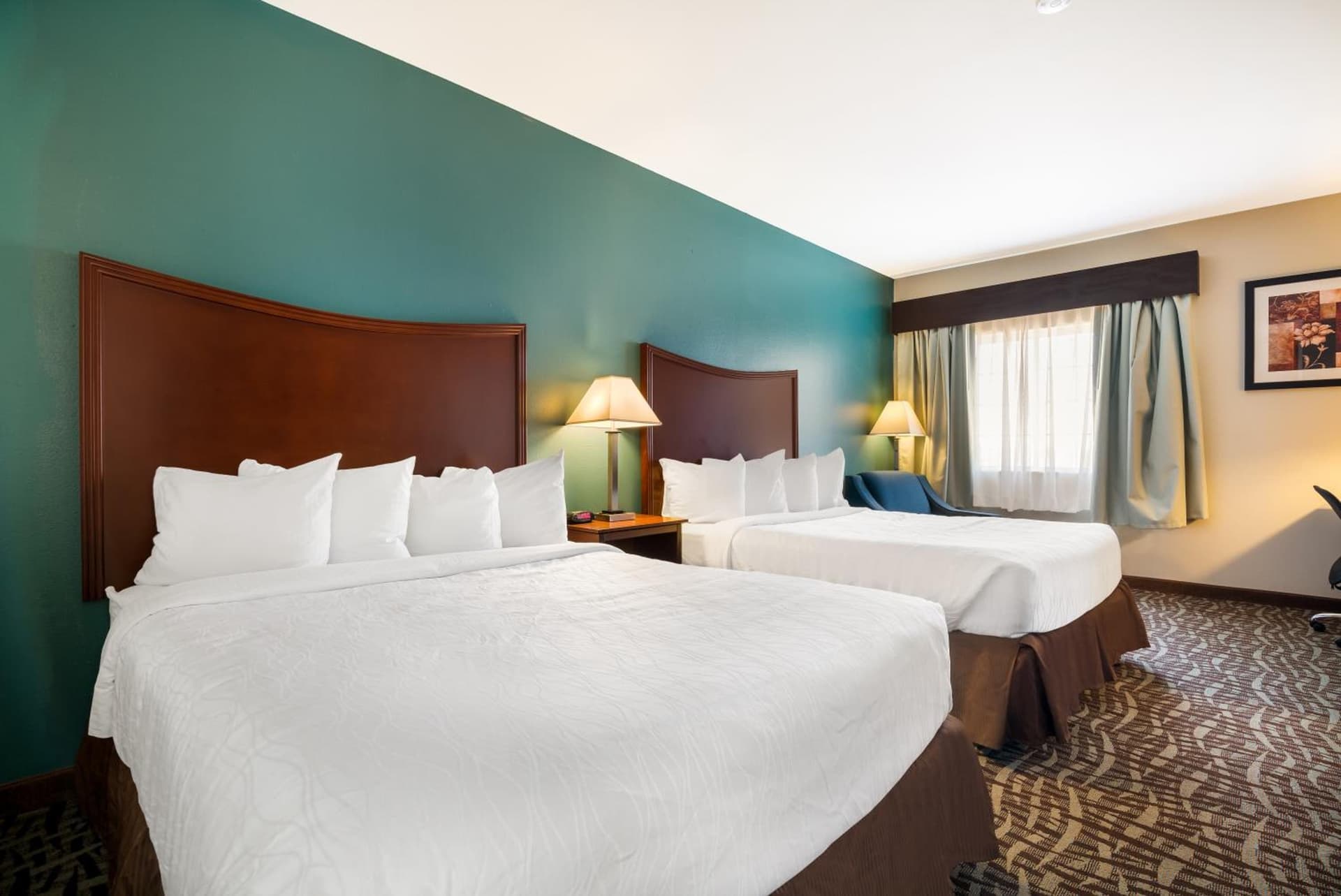 SureStay Plus Hotel by Best Western Topeka gallery photo in Topeka, KS — image 13