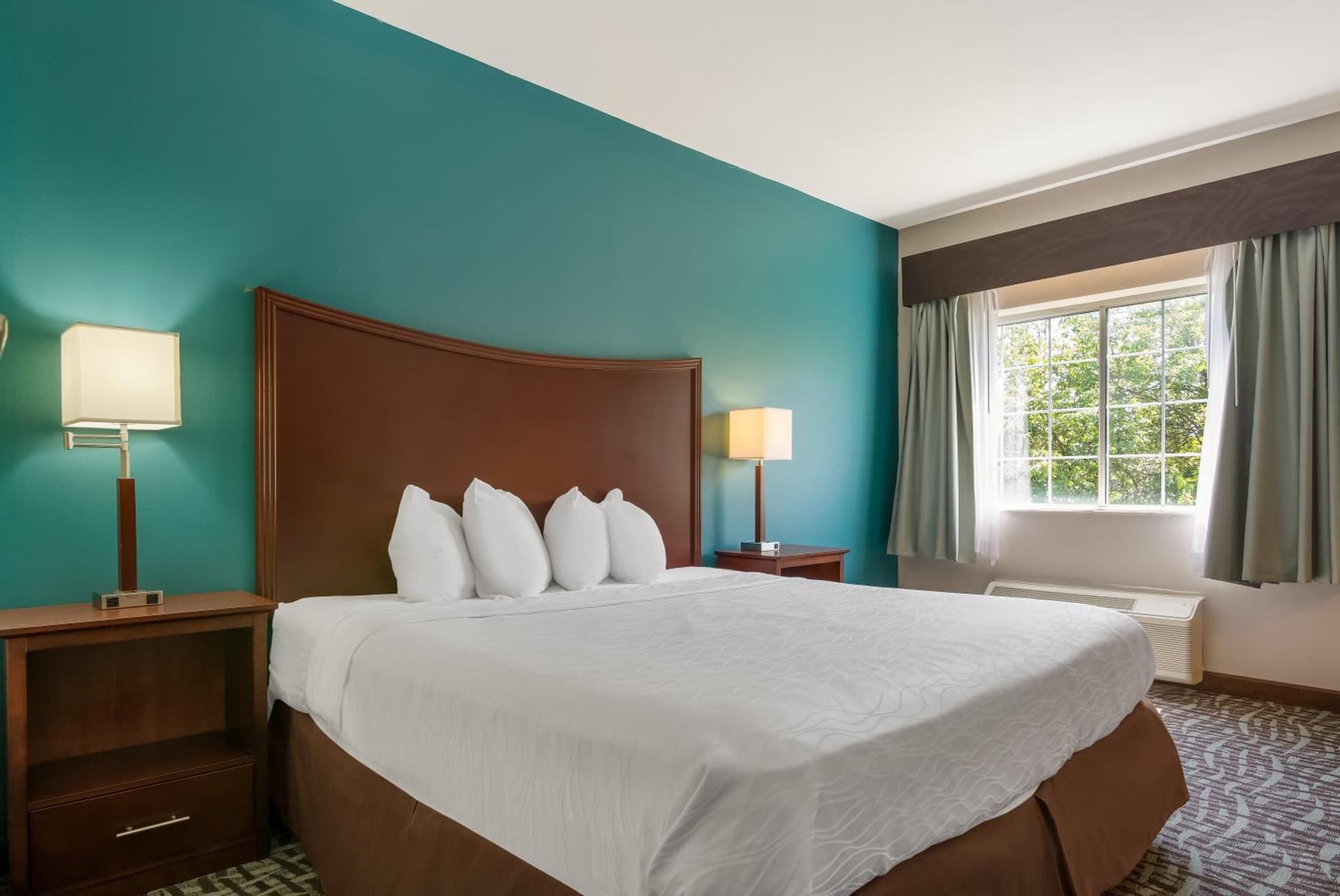 SureStay Plus Hotel by Best Western Topeka gallery photo in Topeka, KS — image 27