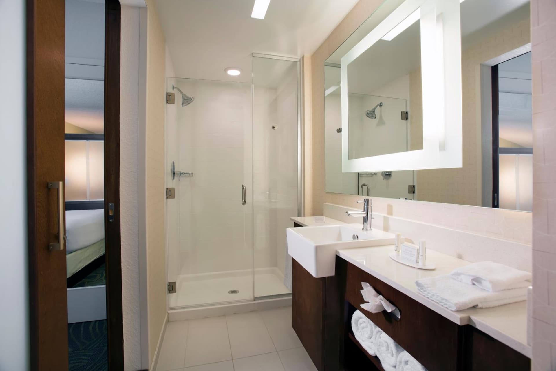 SpringHill Suites by Marriott Orlando at FLAMINGO CROSSINGS Town Center-Western Entrance gallery photo in Orlando, FL — image 4