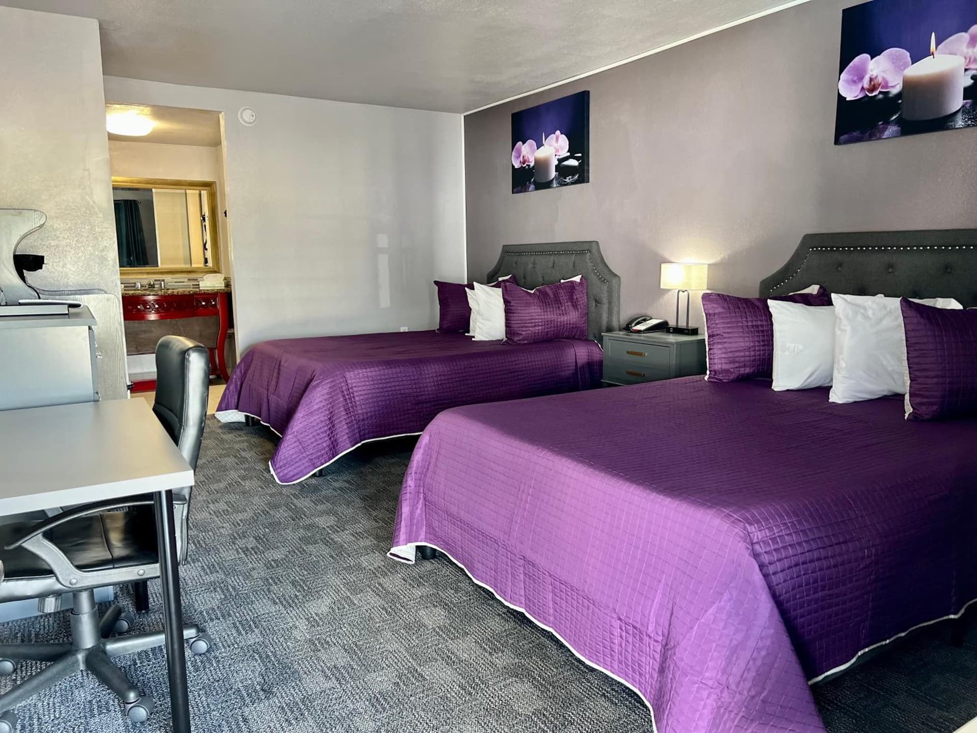 R Nite Star Hotel At Arlington Entertainment District gallery photo in Arlington, TX — image 31