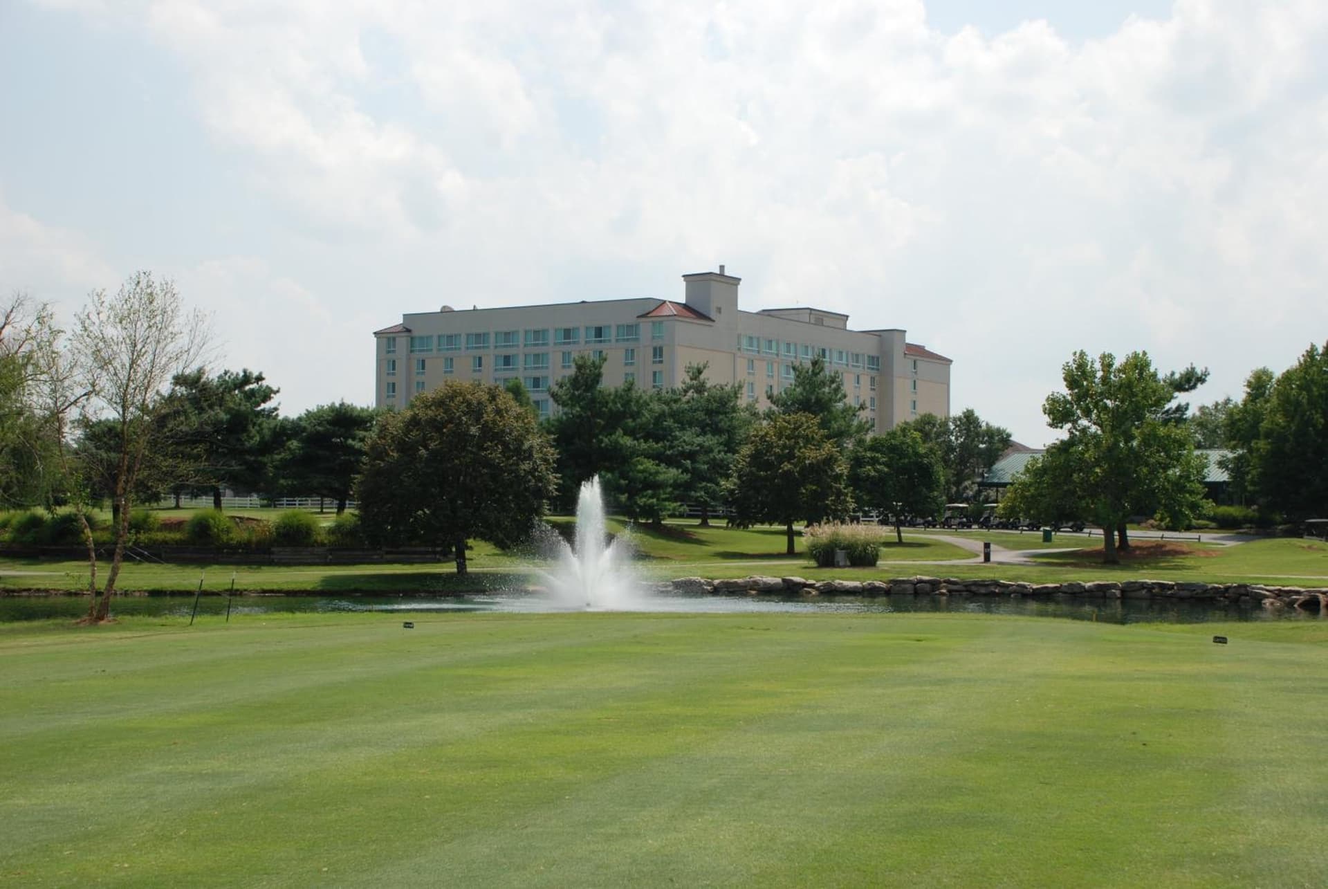 Holiday Inn University Plaza-Bowling Green by IHG gallery photo in Bowling Green, KY — image 24