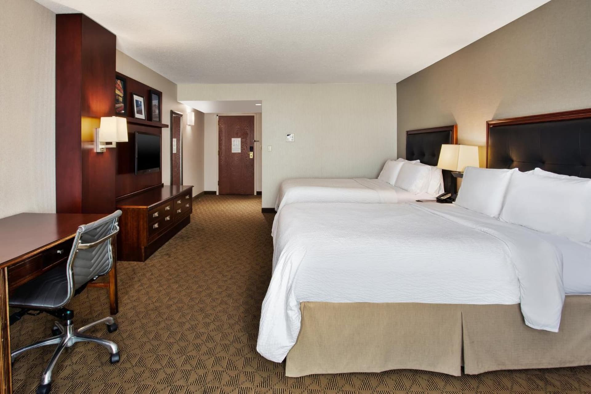 Holiday Inn University Plaza-Bowling Green by IHG gallery photo in Bowling Green, KY — image 43