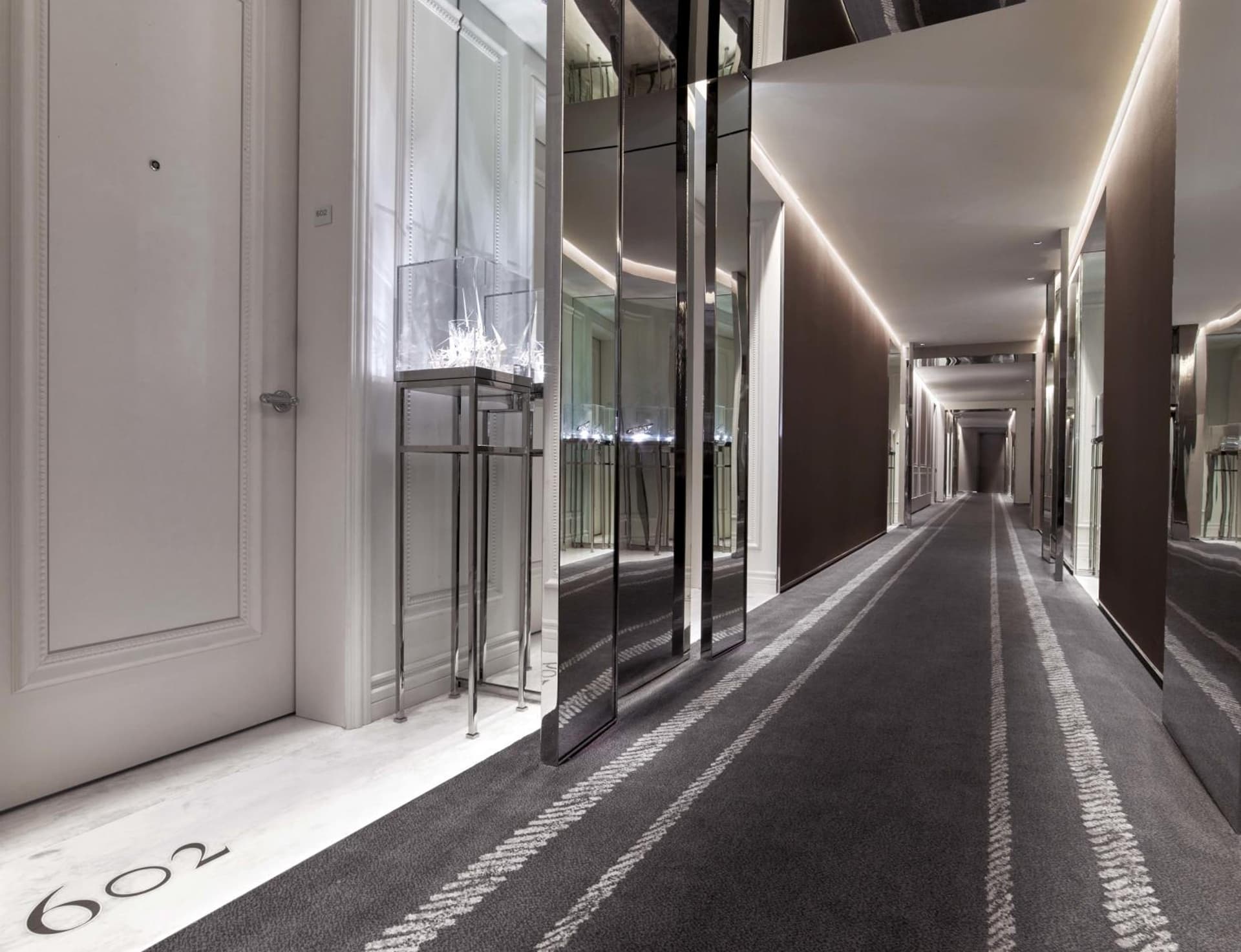 Baccarat Hotel and Residences New York gallery photo in New York, NY — image 25