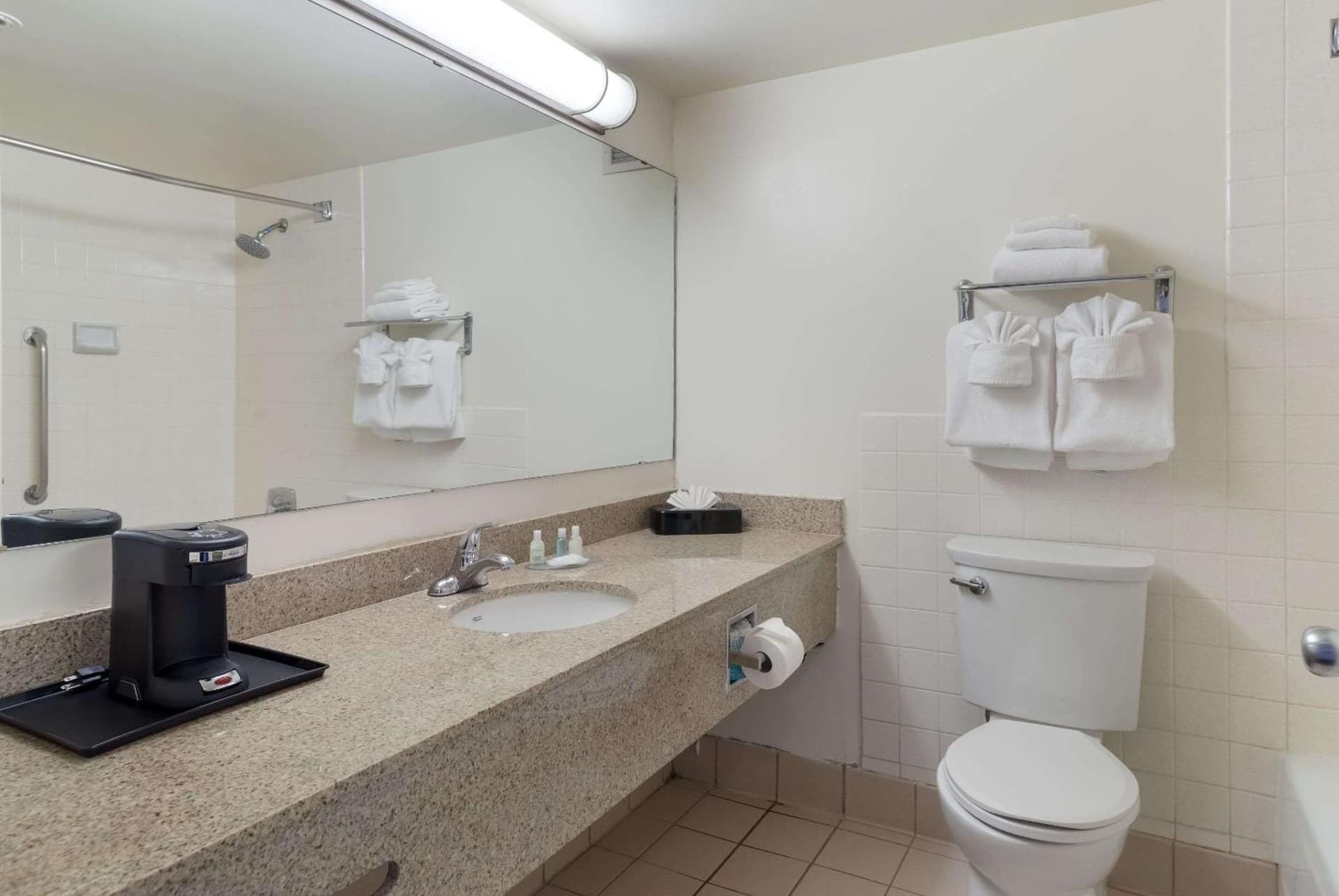 Clarion Hotel Concord/Walnut Creek gallery photo in Concord, CA — image 23
