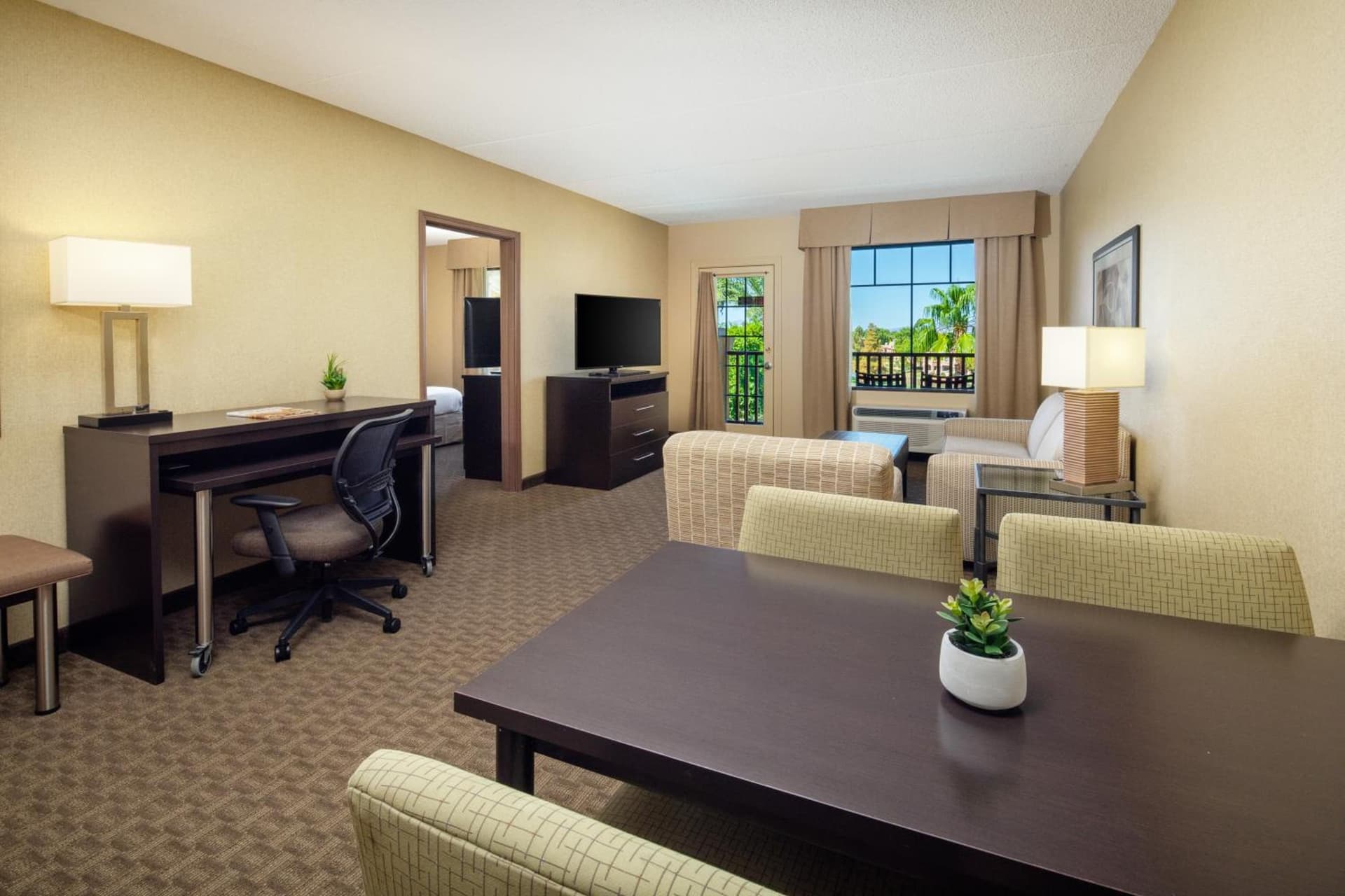 Holiday Inn Phoenix/Chandler by IHG gallery photo in Chandler, AZ — image 11