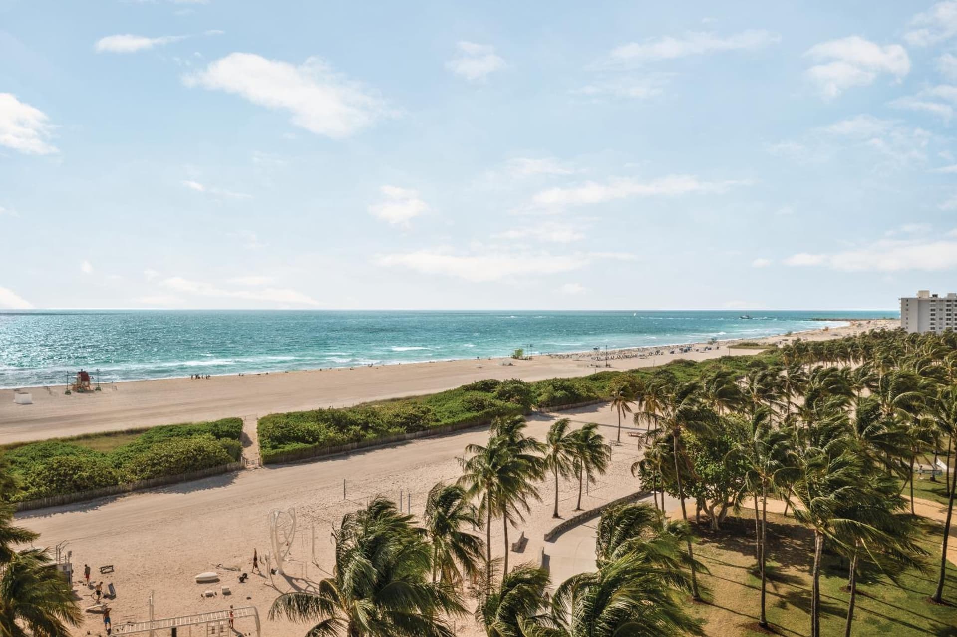 Waldorf Towers South Beach gallery photo in Miami Beach, FL — image 9