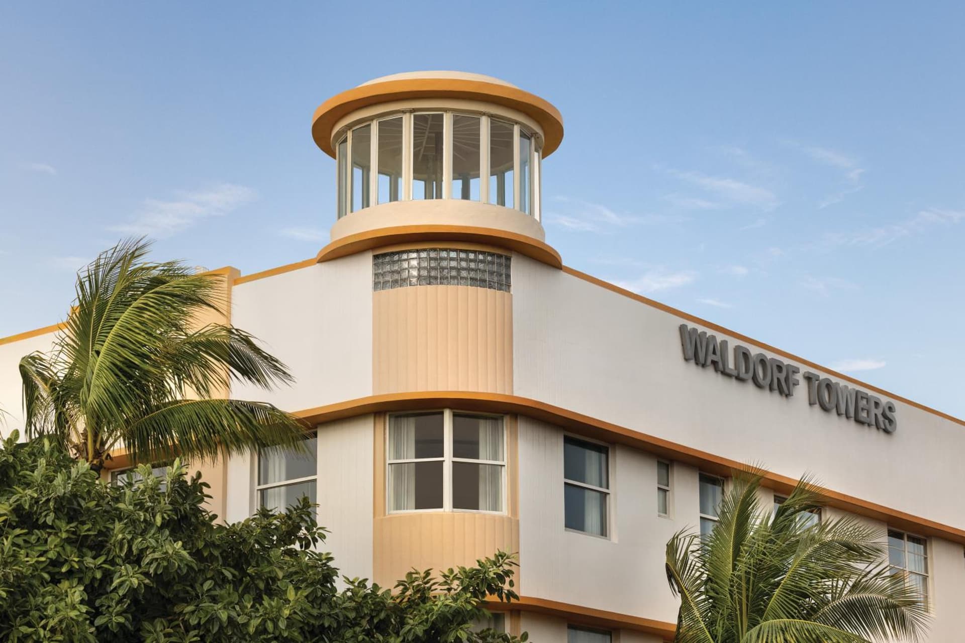 Waldorf Towers South Beach gallery photo in Miami Beach, FL — image 16