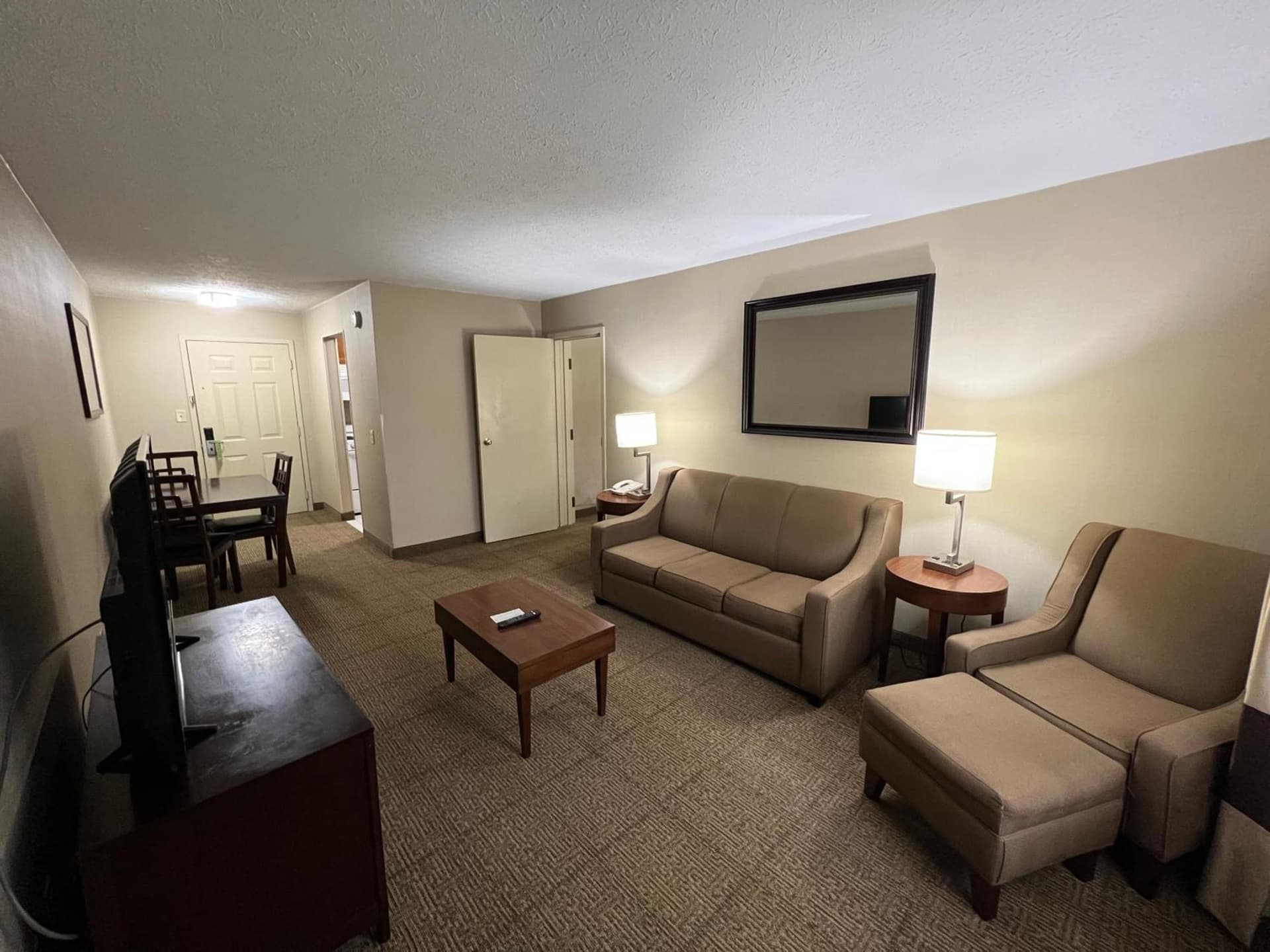 Wyndham Garden Hotel Cross Lanes Charleston gallery photo in Charleston, WV — image 5