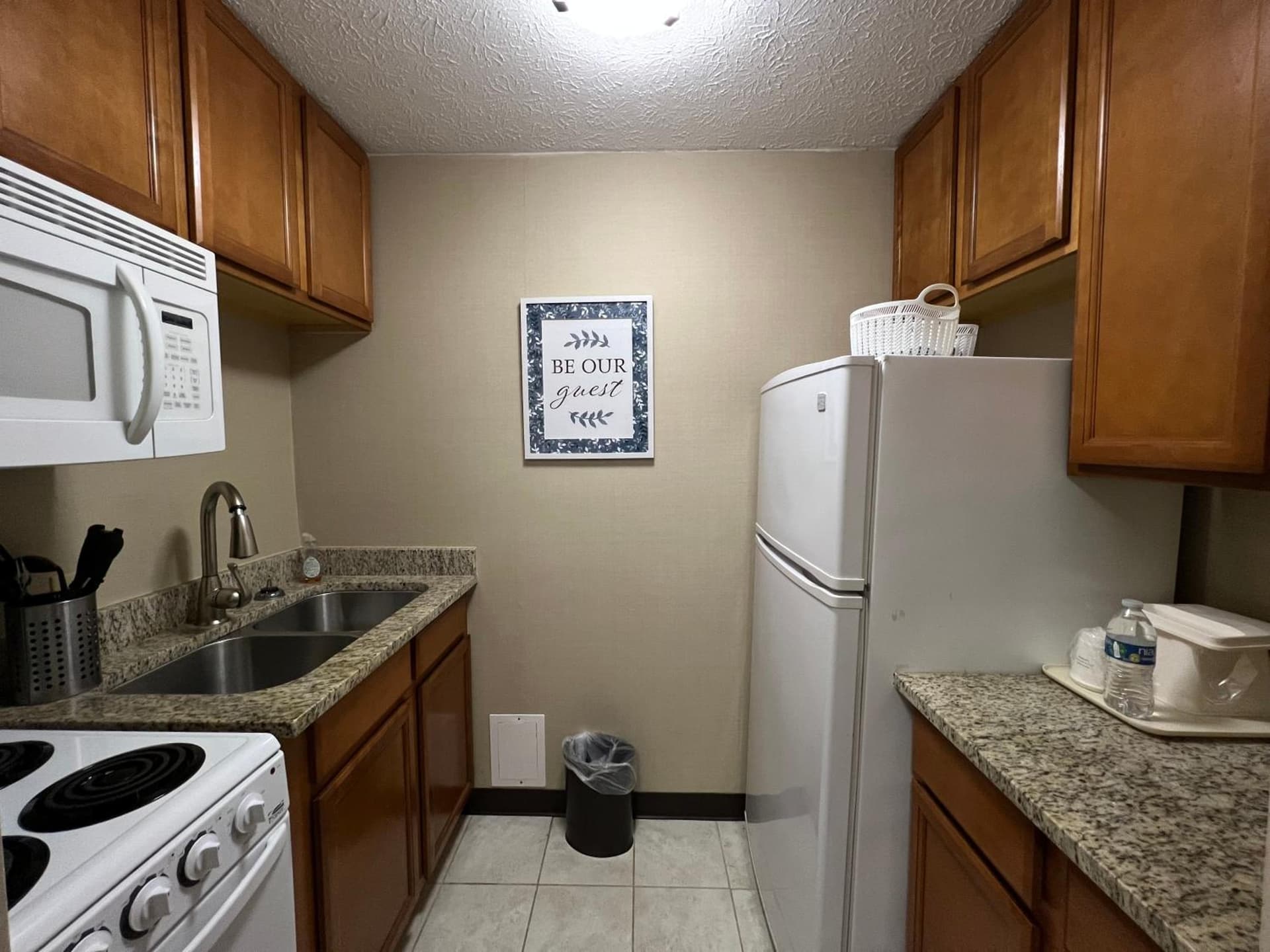 Wyndham Garden Hotel Cross Lanes Charleston interior in Charleston, WV — gallery photo 2