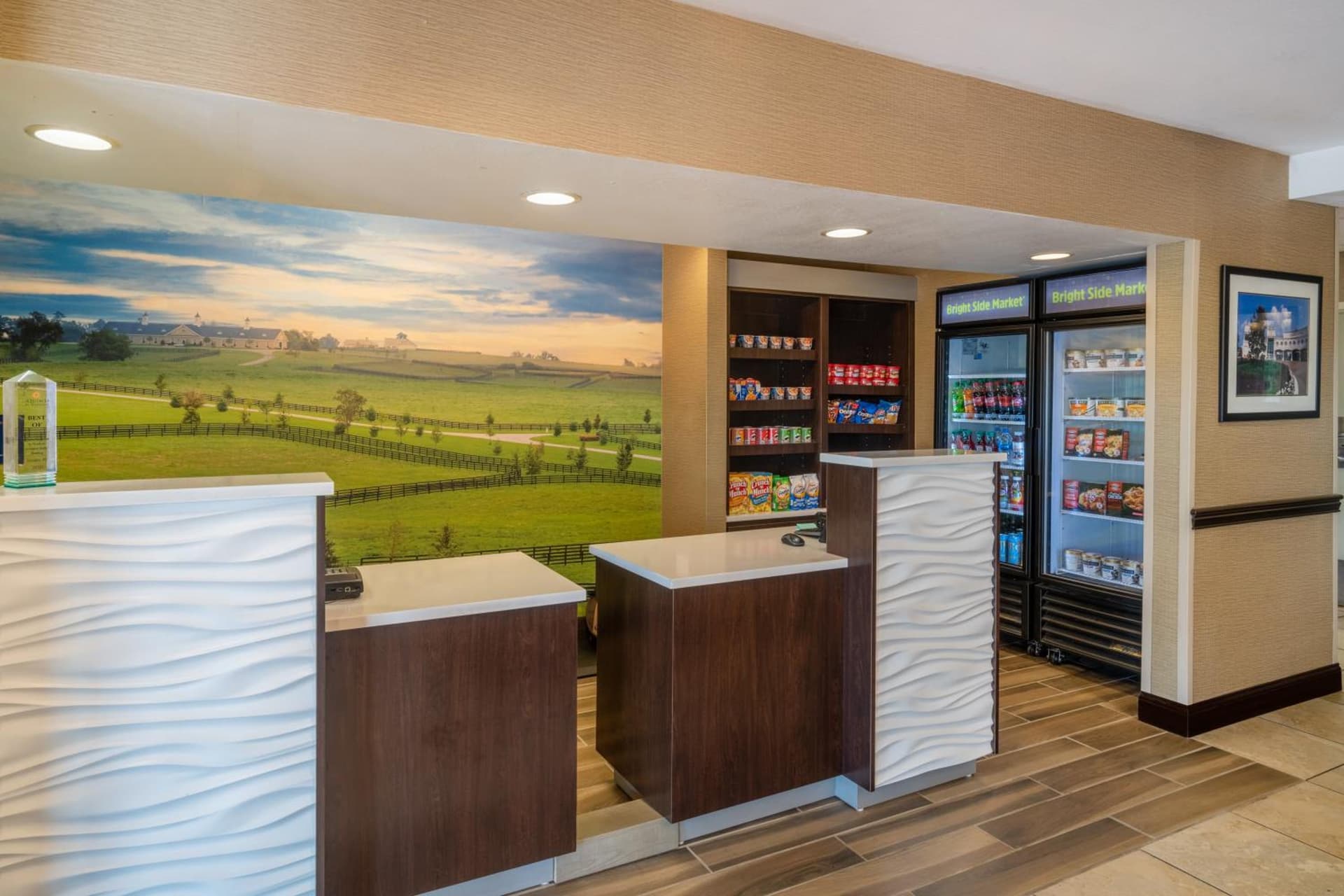 La Quinta by Wyndham Lexington South / Hamburg gallery photo in Lexington, KY — image 46