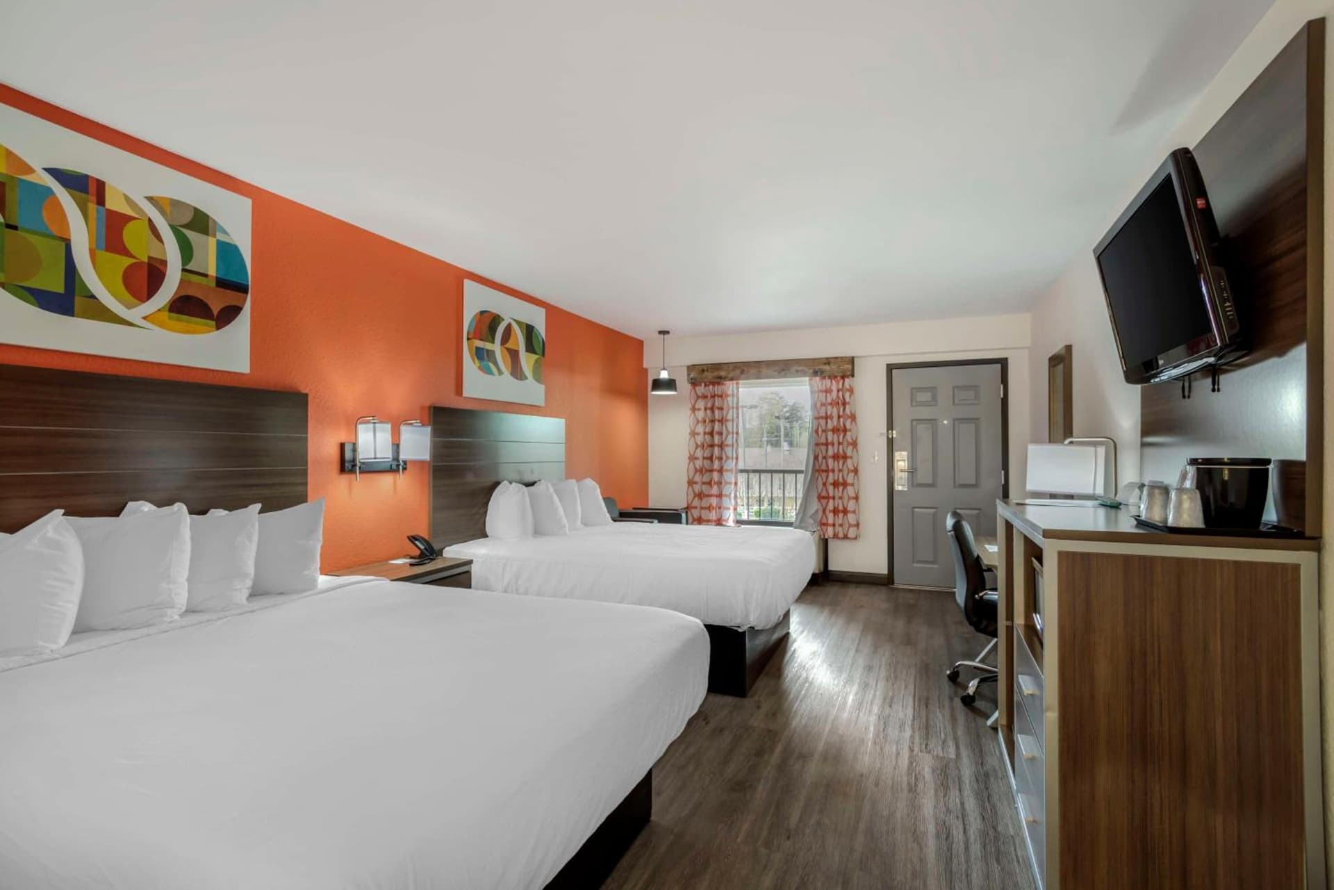 Best Western Statesville Inn interior in Statesville, NC — gallery photo 2