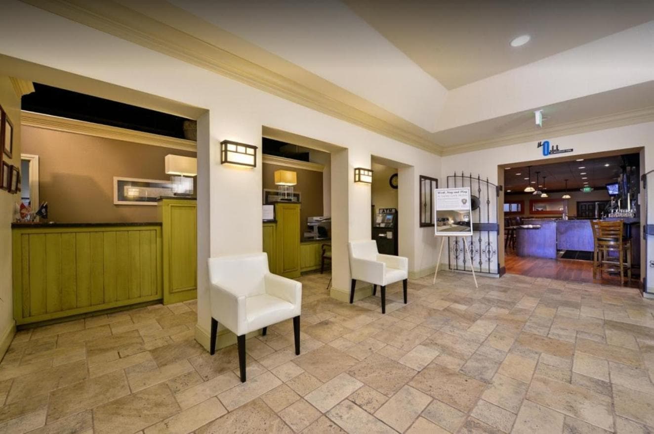 Lions Gate Hotel gallery photo in Sacramento, CA — image 10