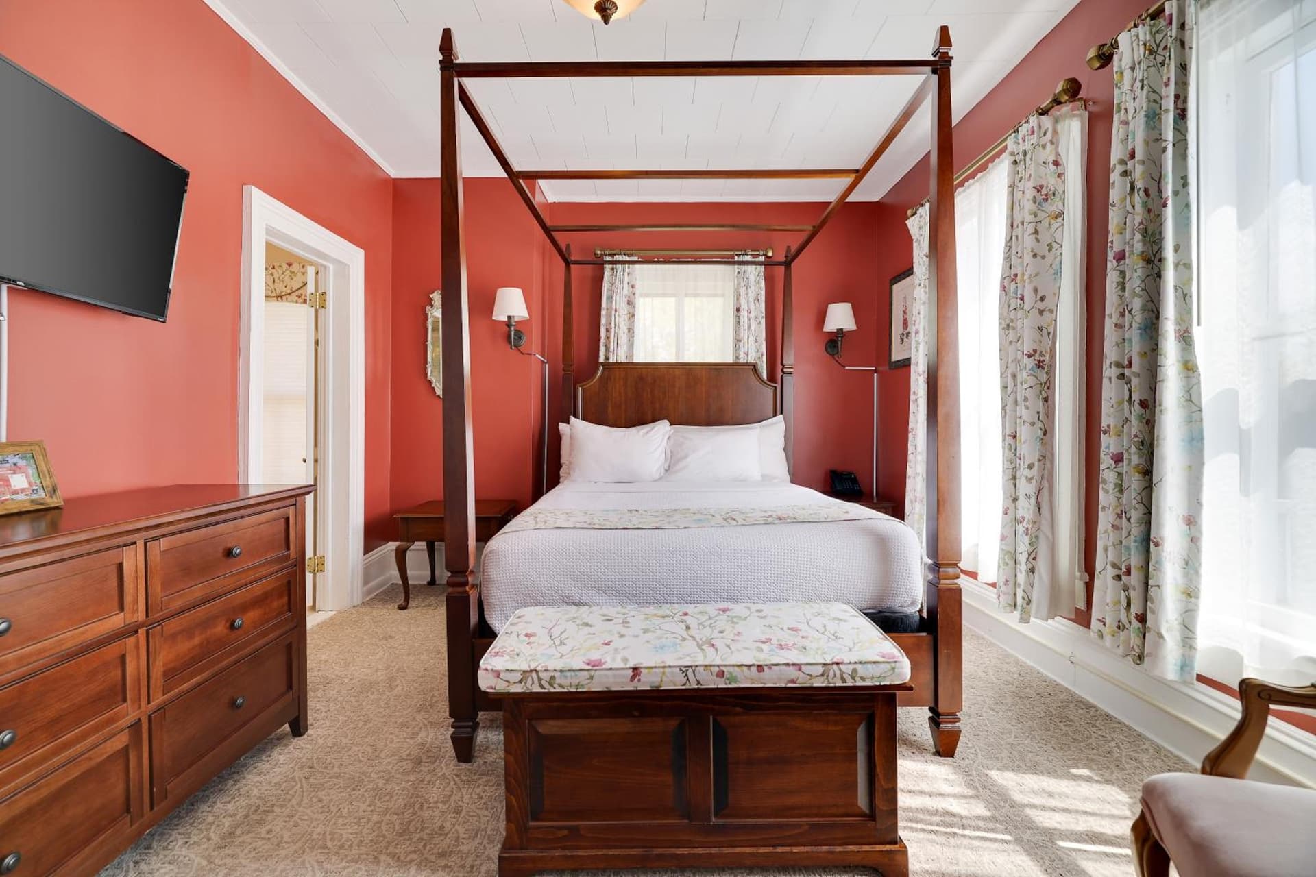 Tom Quick Inn gallery photo in Milford, PA — image 82