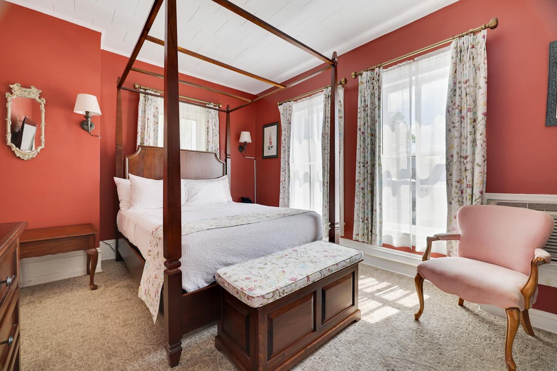 Tom Quick Inn gallery photo in Milford, PA — image 15