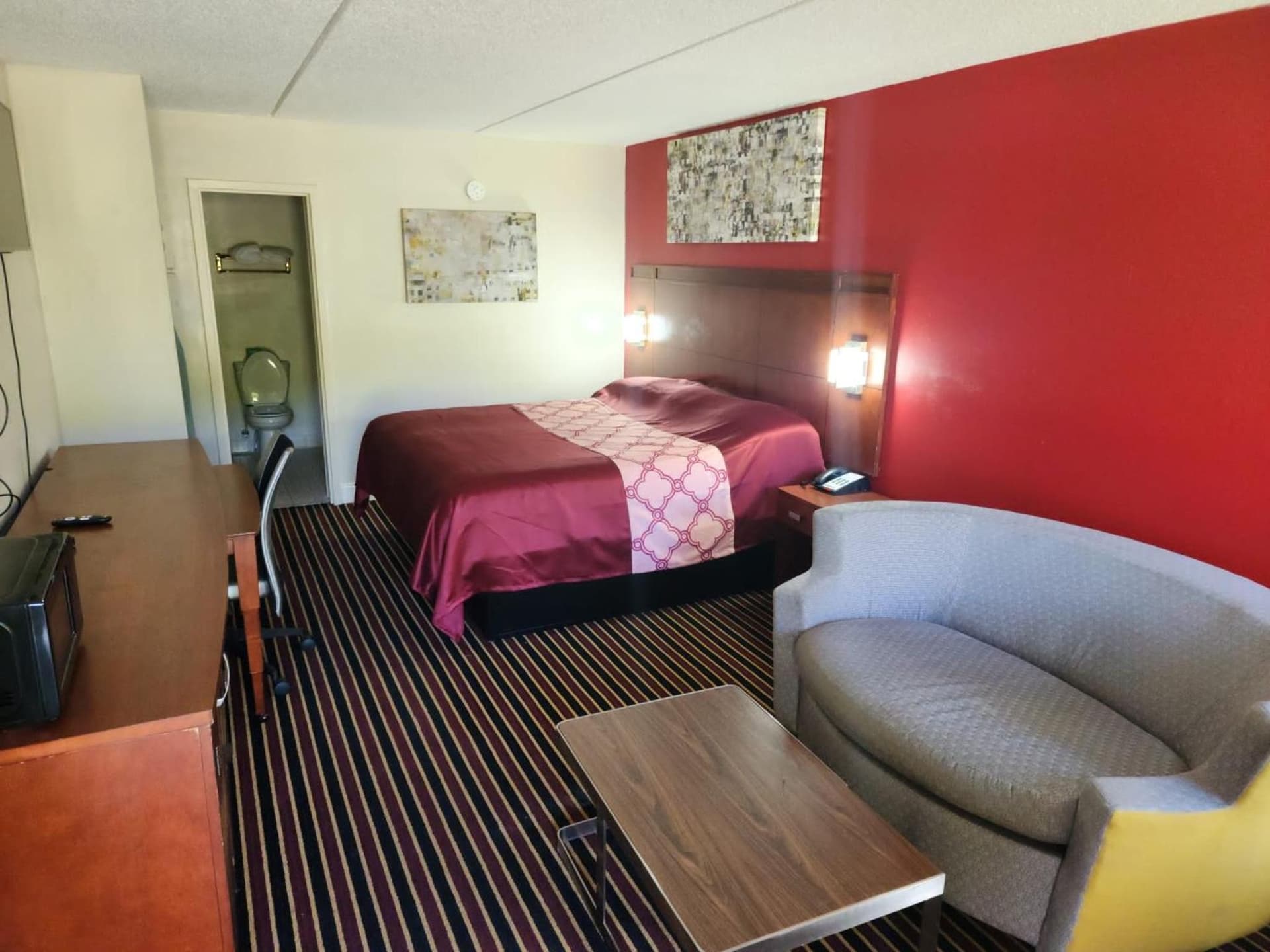 American Inn Chesapeake - Portsmouth property views in Chesapeake, VA — gallery photo 3